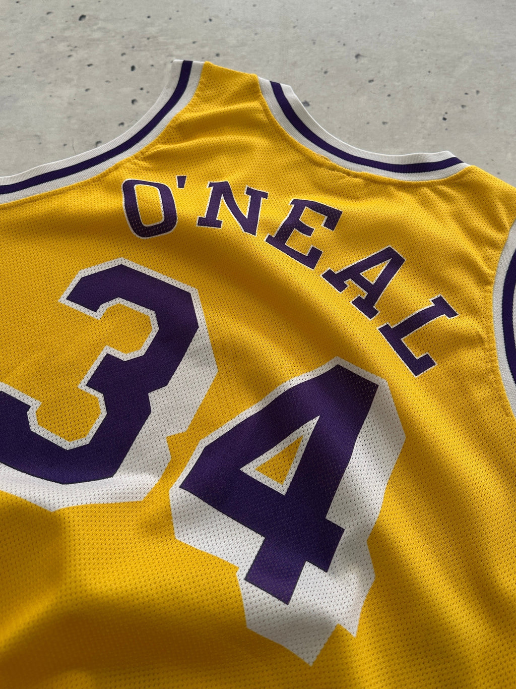 90’s LA Lakers NBA 'O'Neal 34' Jersey (S)