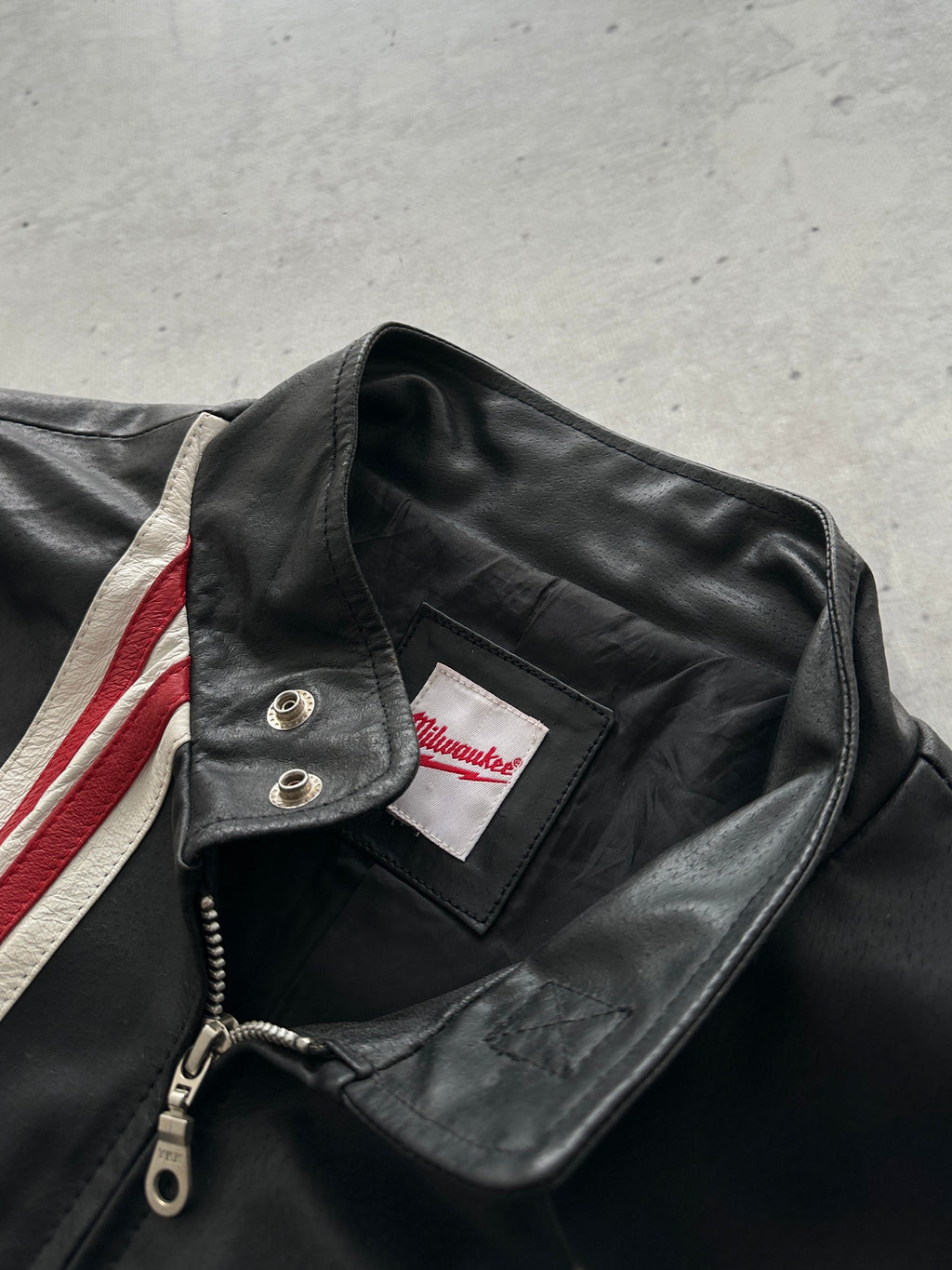 Vintage Milwaukee Zip Up Jacket (L)
