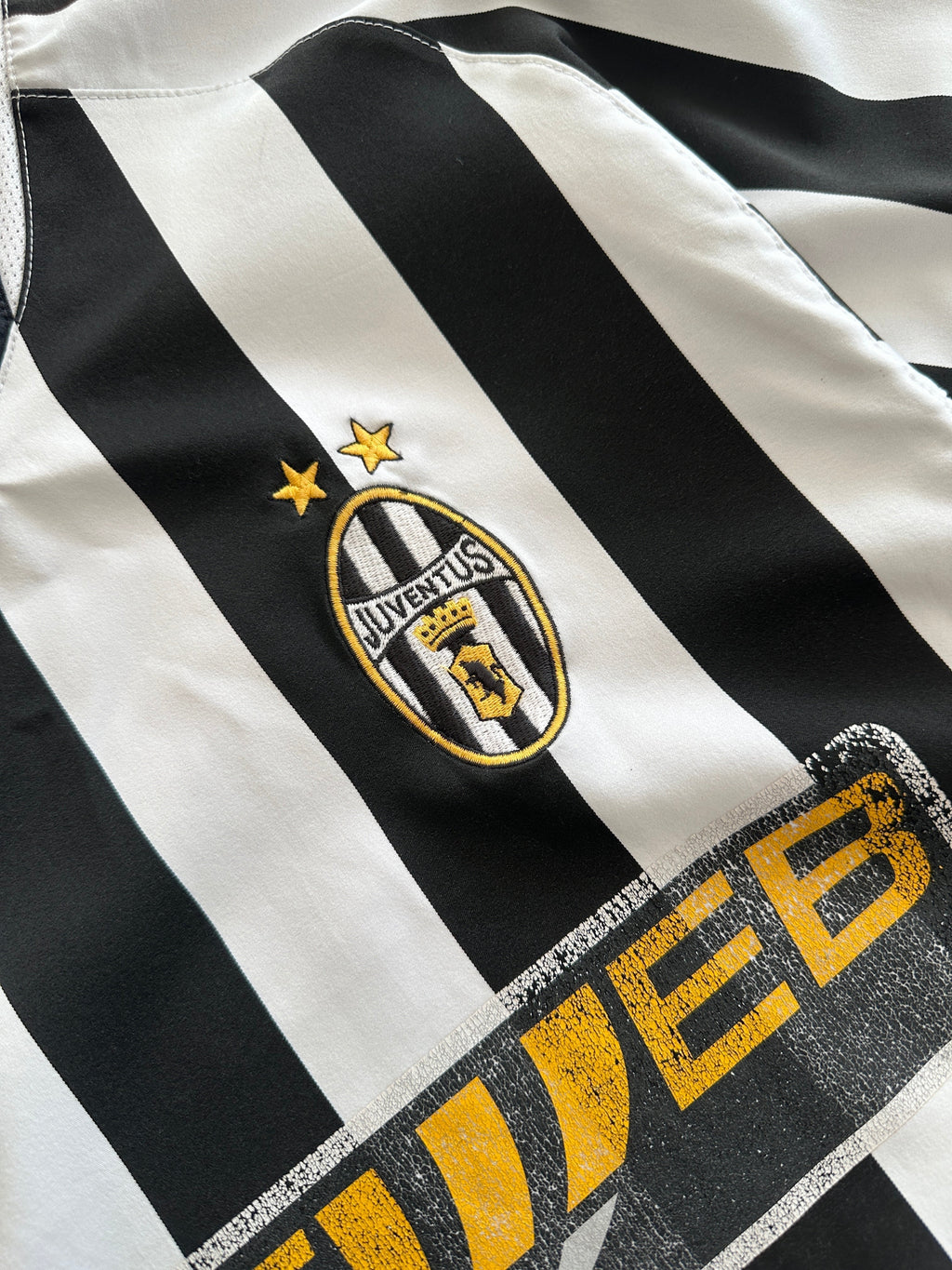 2003/04 Juventus Nike Home Shirt (L)