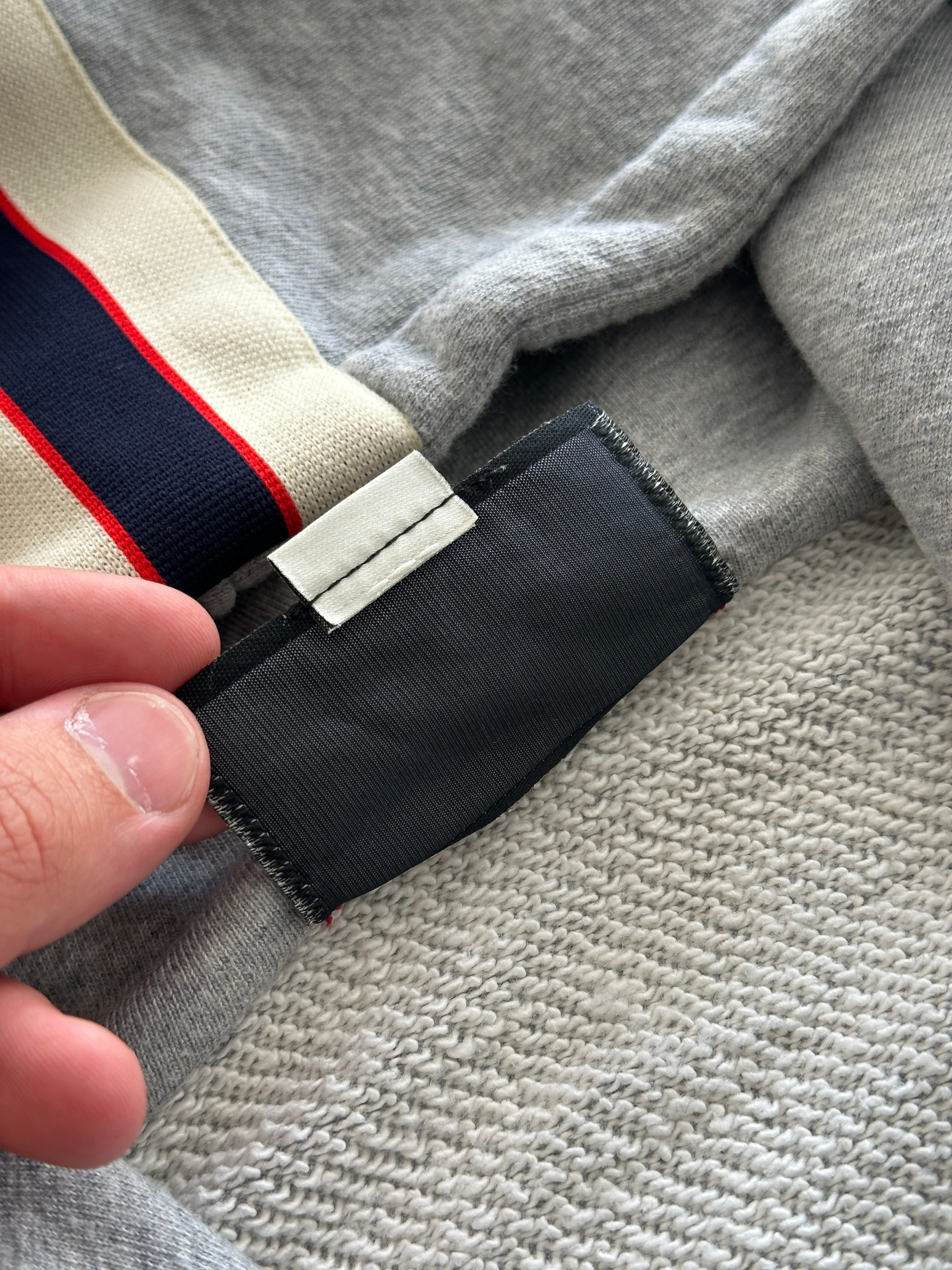 Gucci stripe logo Heavyweight Zip Up Hoodie (XL)