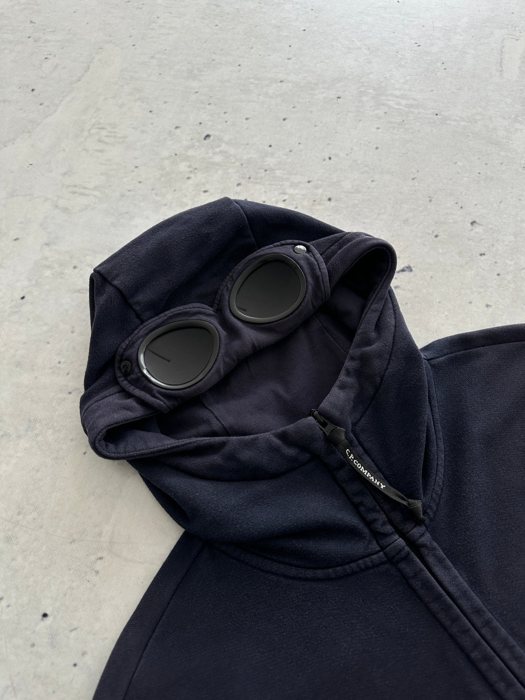 CP Company Goggle Heavyweight Zip Up Hoodie (M)