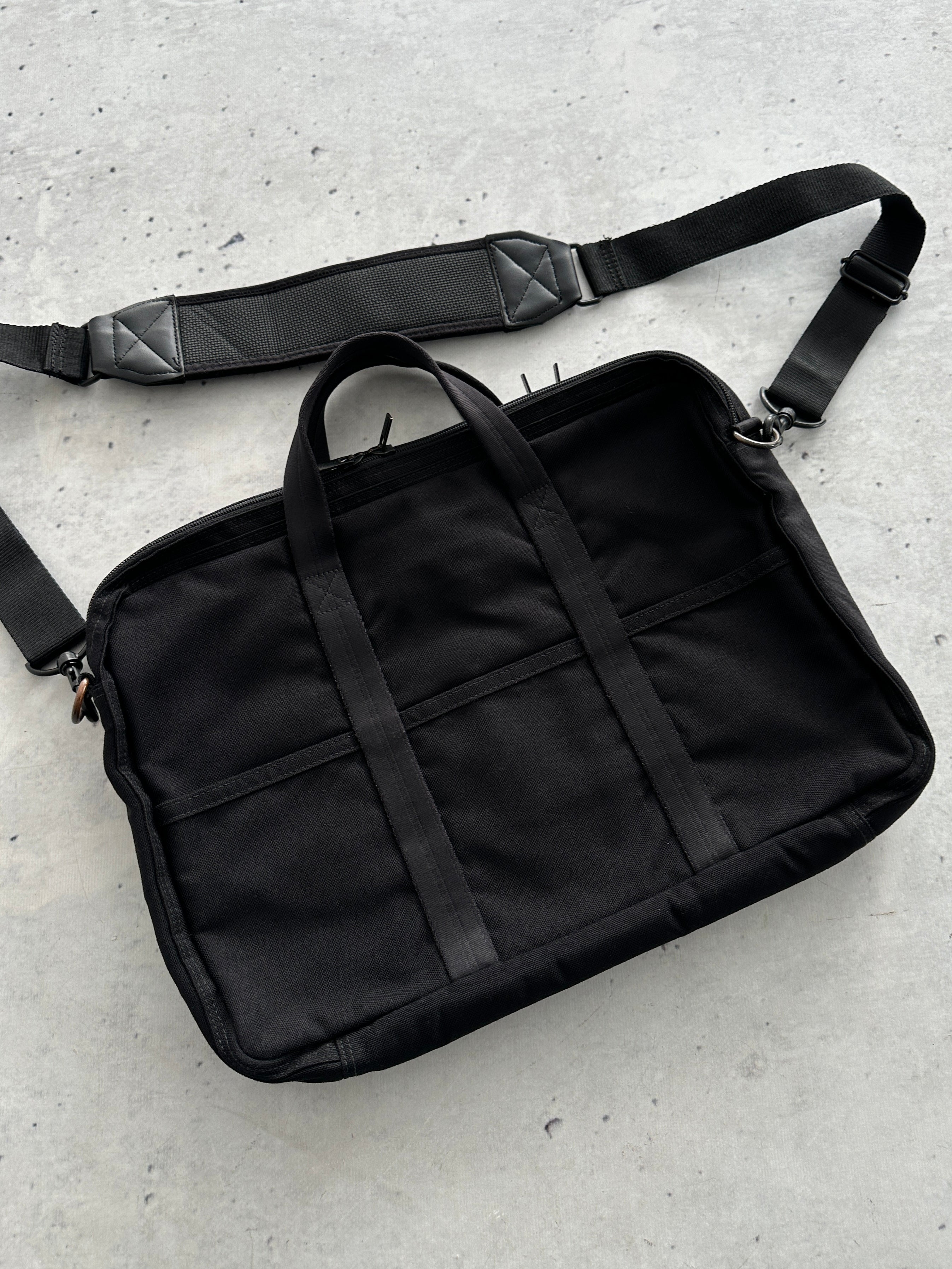 Porter Yoshida & Co. 2 Way Laptop / Crossbody Bag (One Size)