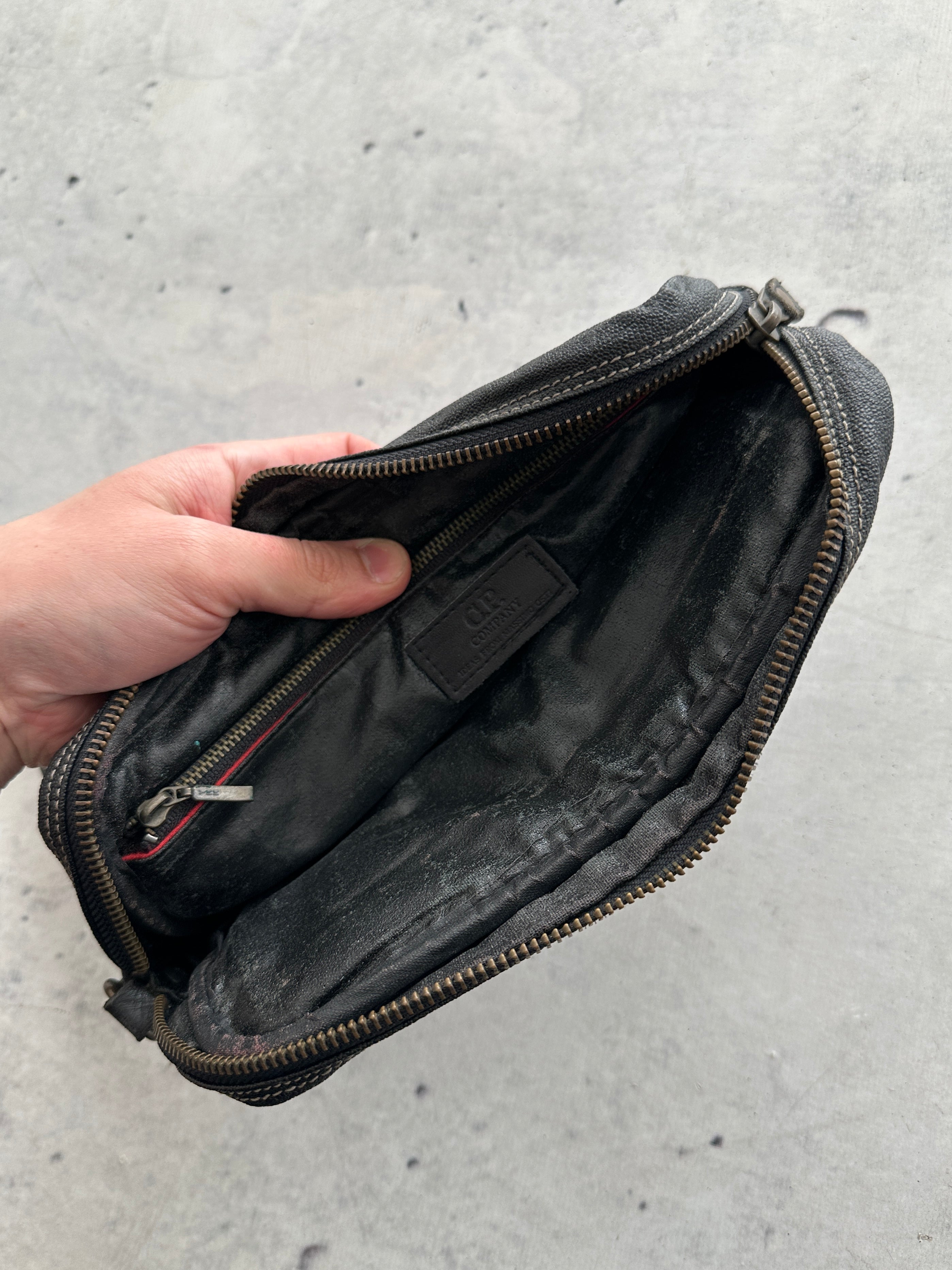 Vintage CP Company Leather Wash Bag / Pouch (One Size)