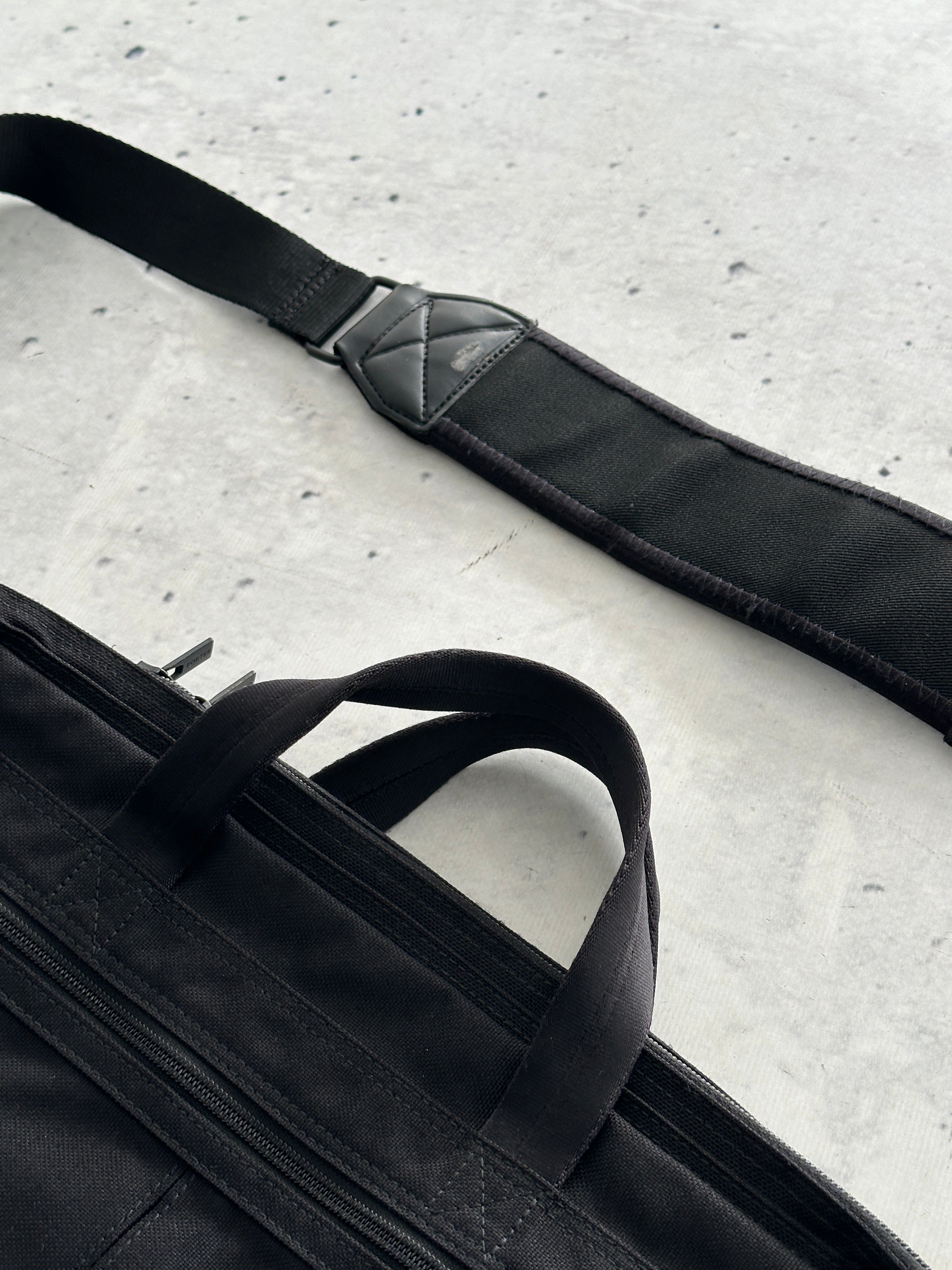 Porter Yoshida & Co. 2 Way Laptop / Crossbody Bag (One Size)