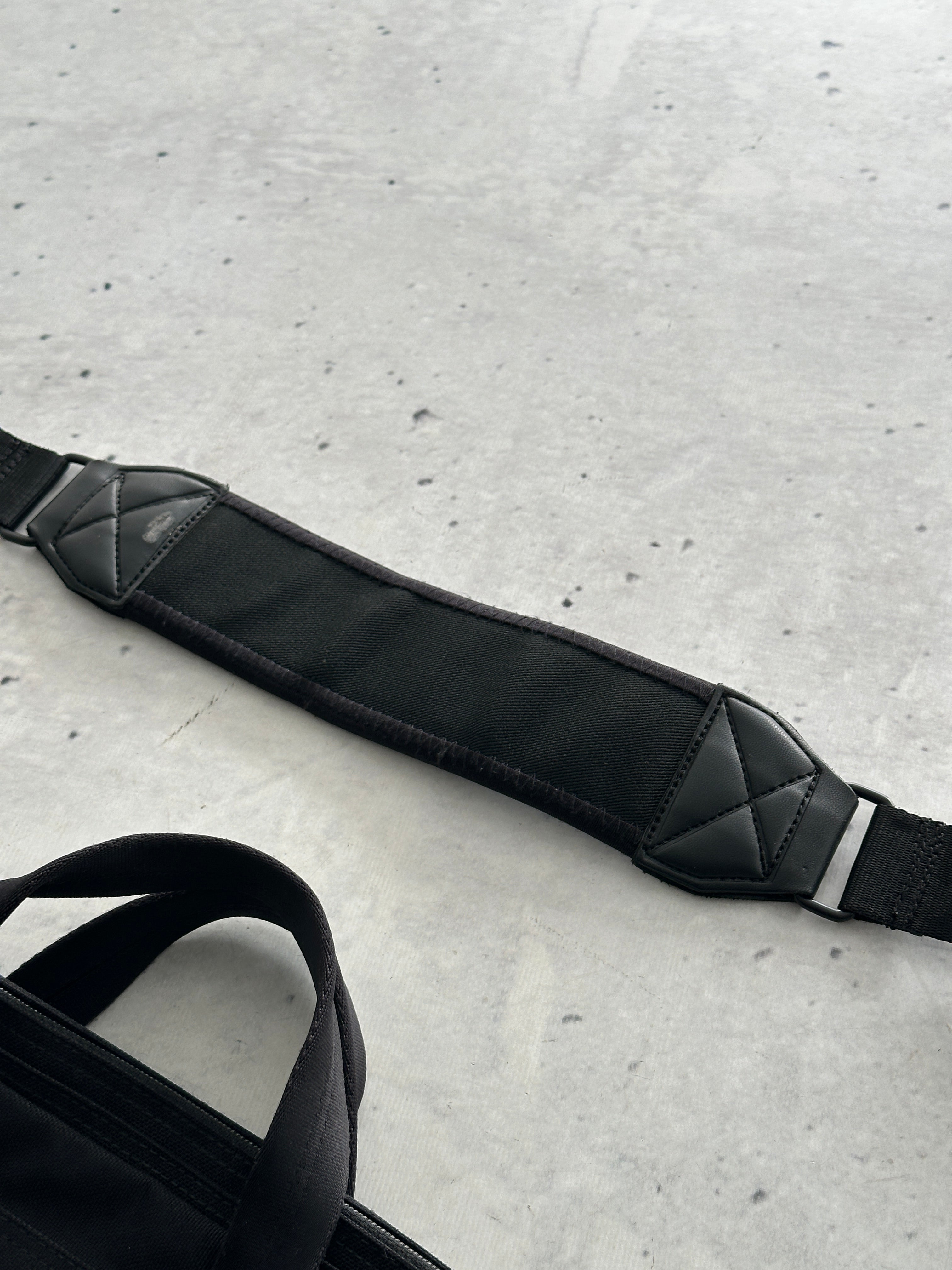 Porter Yoshida & Co. 2 Way Laptop / Crossbody Bag (One Size)