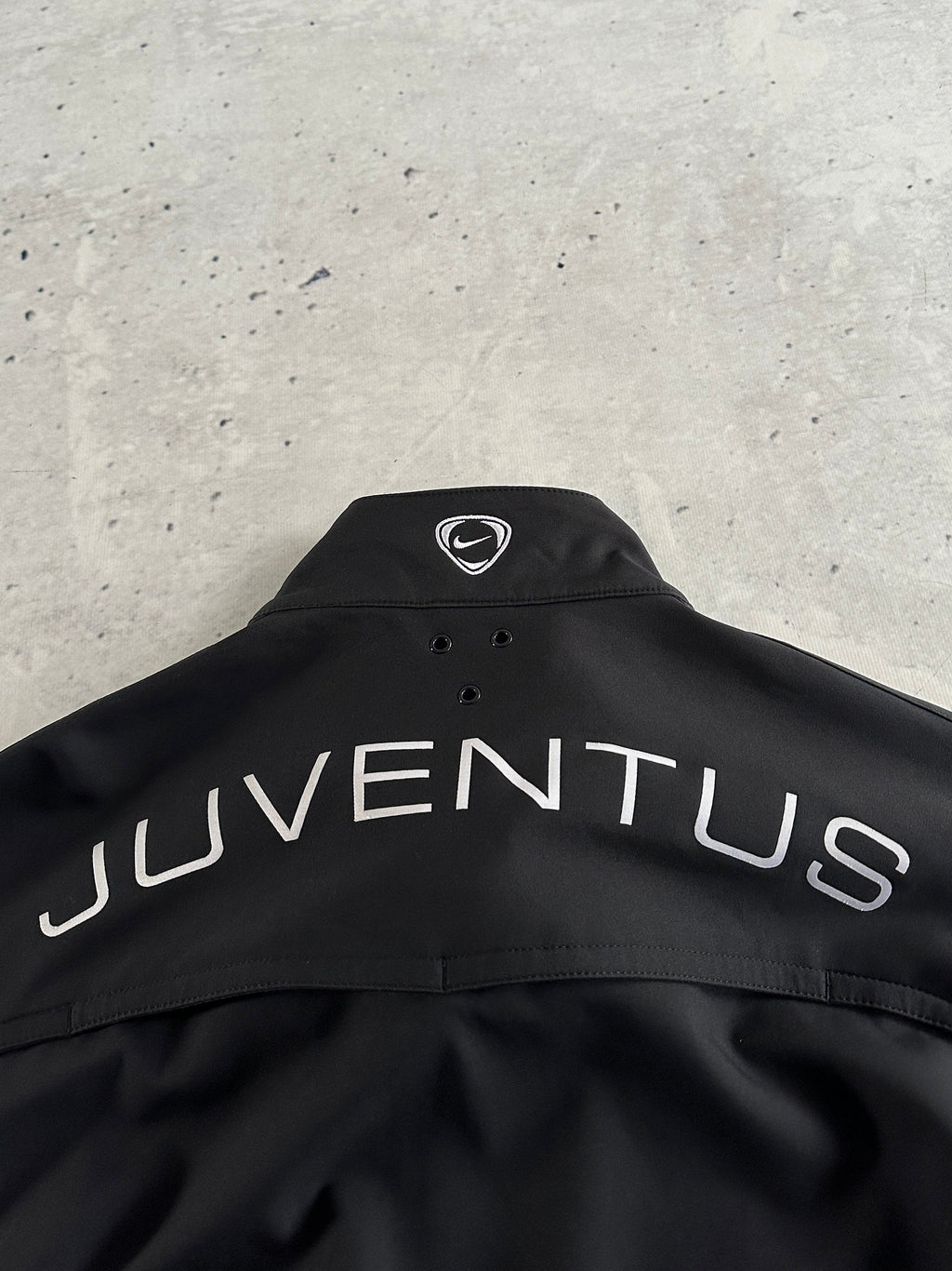 2005 Nike Juventus Zip Up Track Jacket (XL)