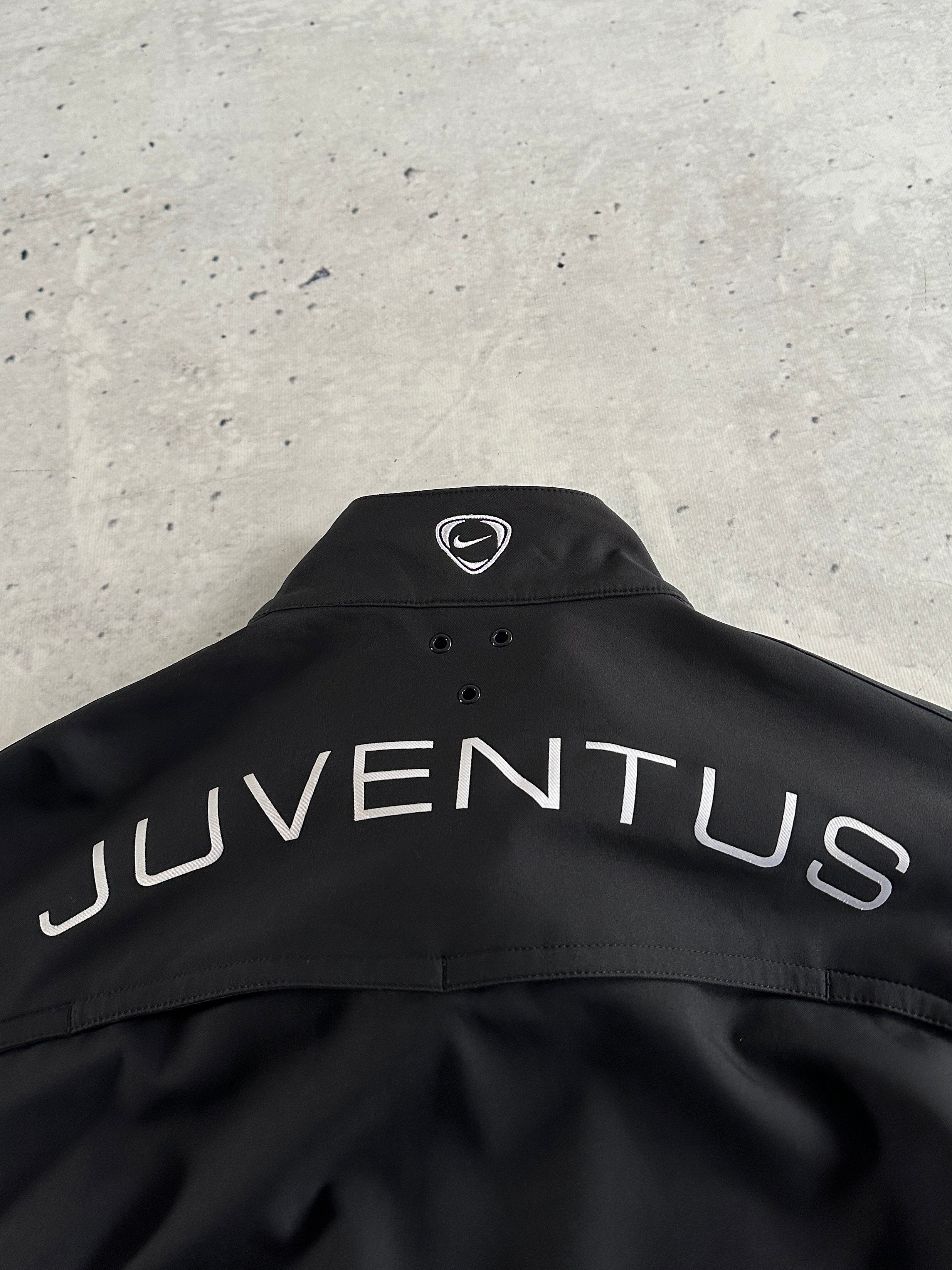 2005 Nike Juventus Zip Up Track Jacket (XL)