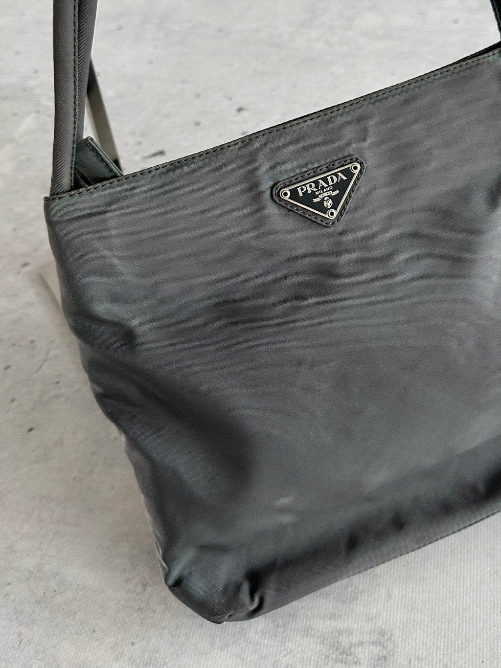 Vintage Prada Nylon Tote / Shoulder Bag (One Size)