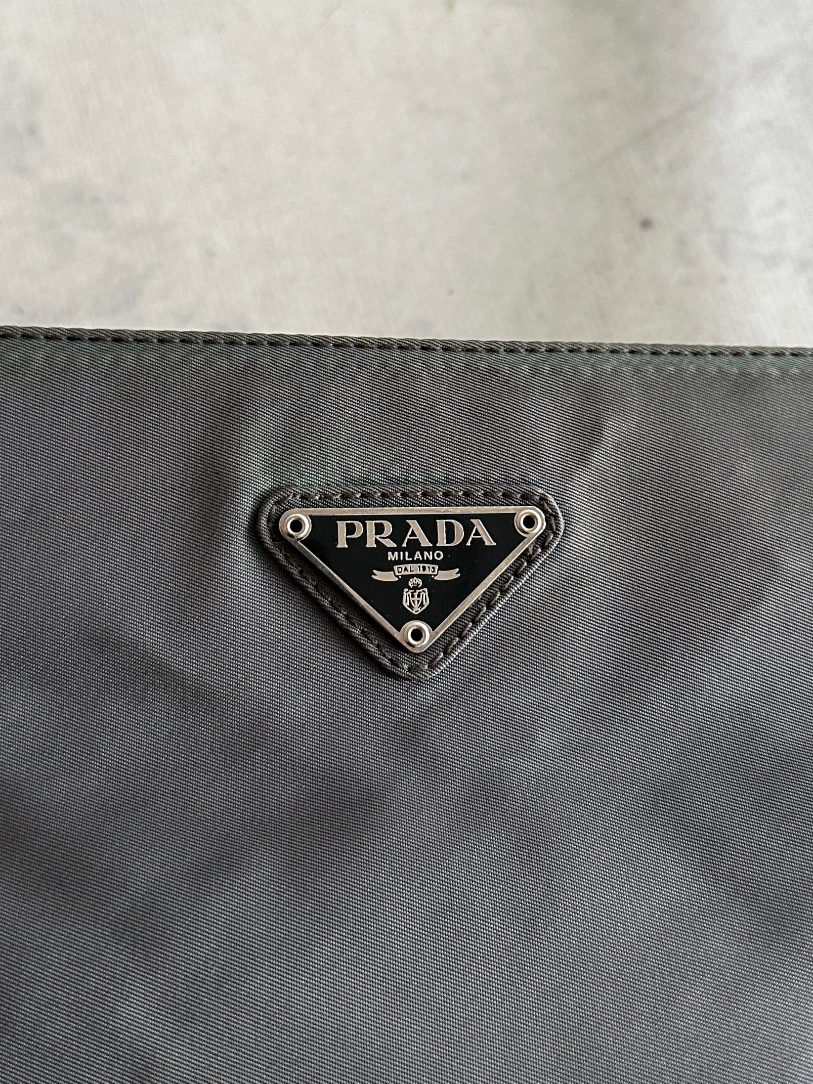 Vintage Prada Nylon Tote / Shoulder Bag (One Size)