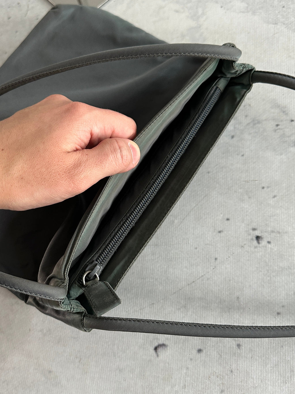 Vintage Prada Nylon Tote / Shoulder Bag (One Size)
