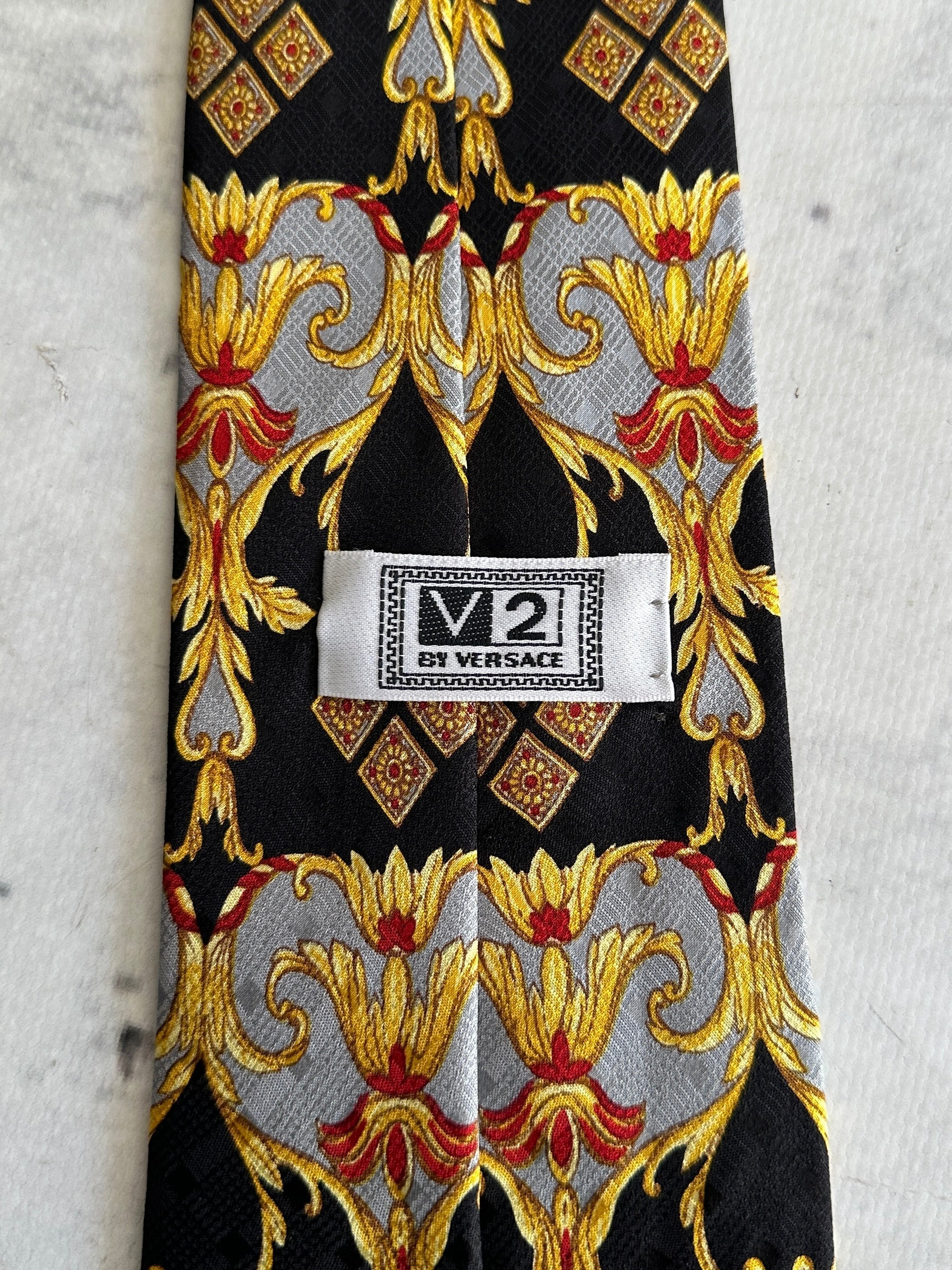 V2 by Versace Patterned Silk Tie (One Size)