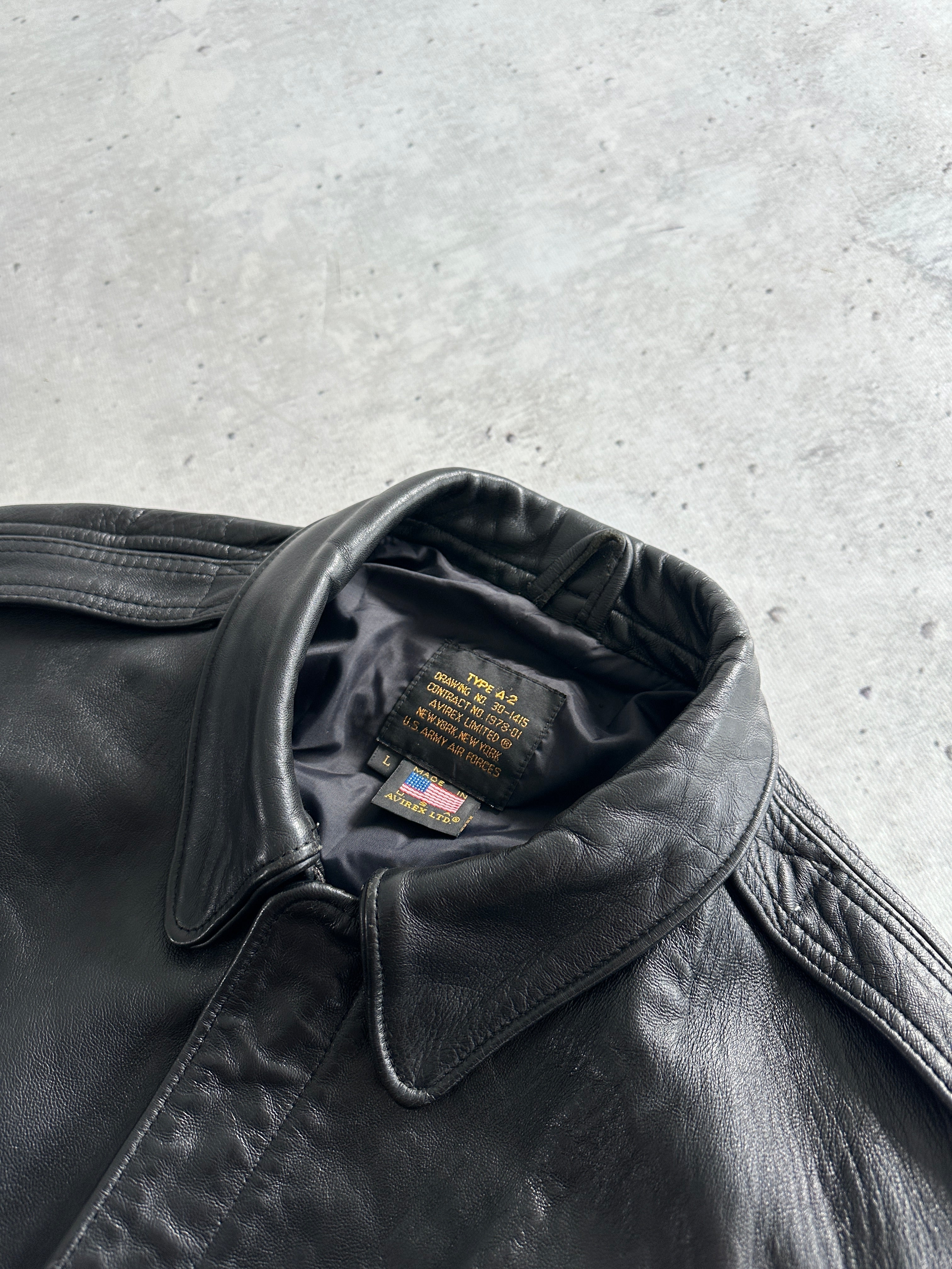 Vintage Avirex A-2 Cobras Zip Up Leather Jacket (L)