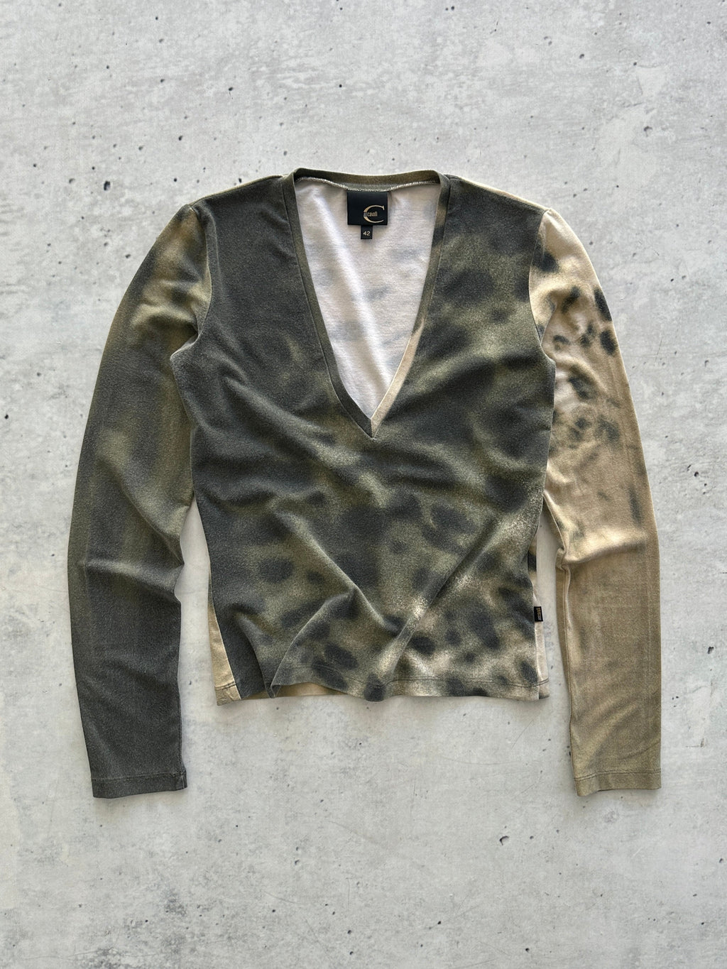 00's Just Cavalli V Neck Long Sleeve Top (Women's M)