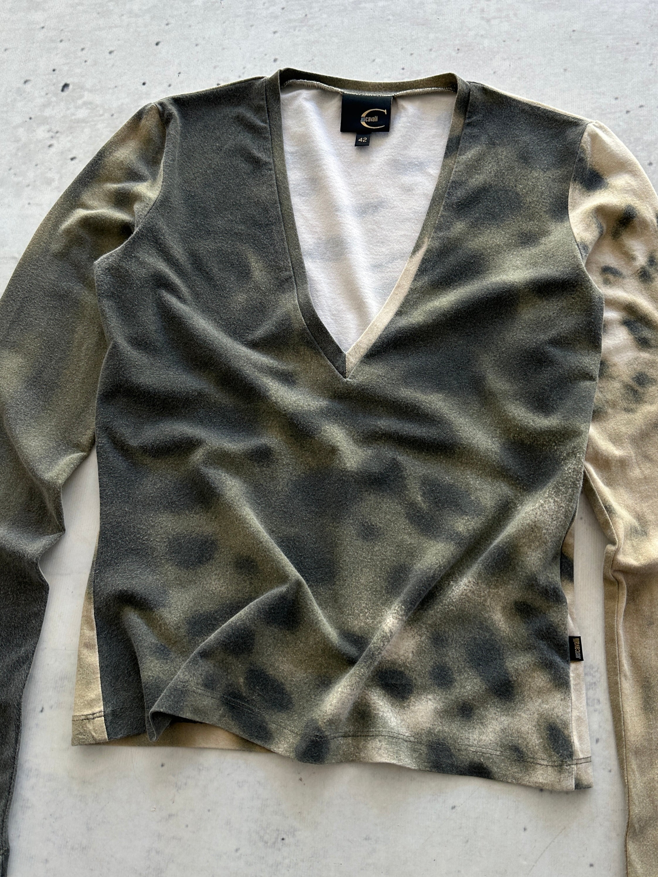 00's Just Cavalli V Neck Long Sleeve Top (Women's M)