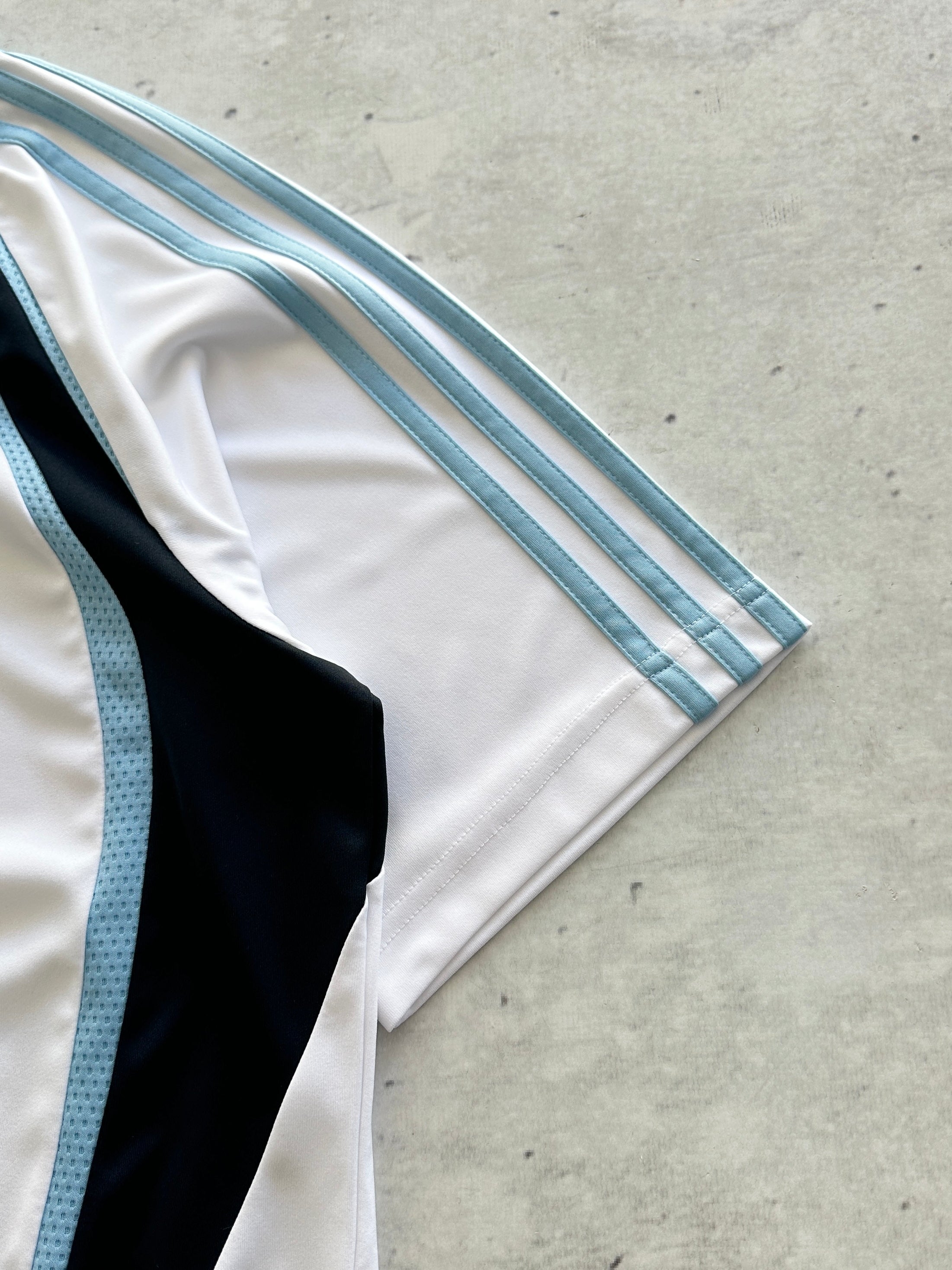 2007 Real Madrid Adidas Training Shirt (M)