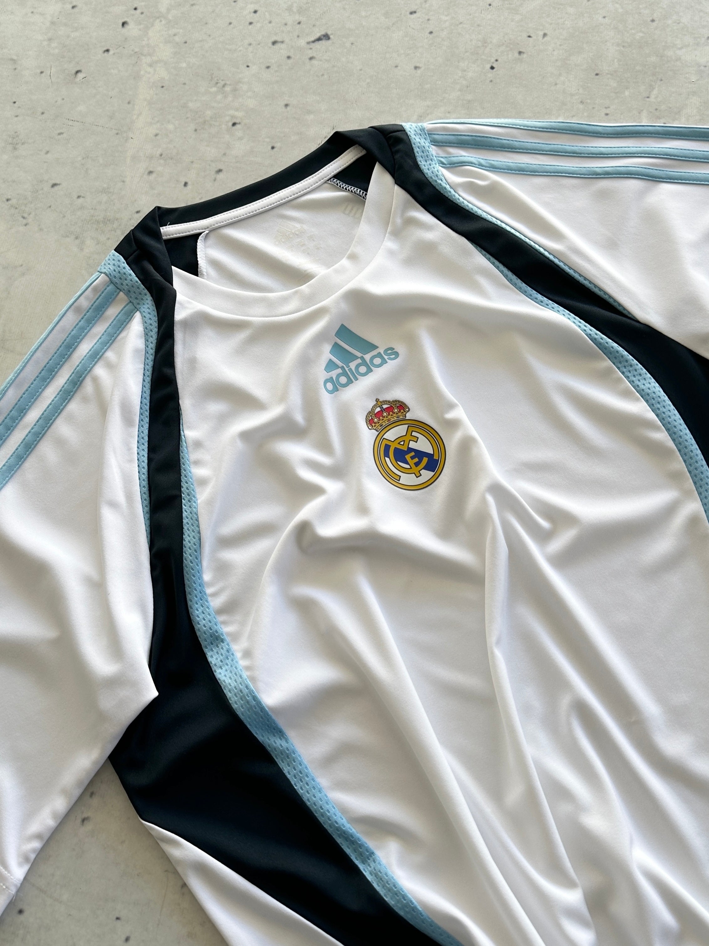 2007 Real Madrid Adidas Training Shirt (M)