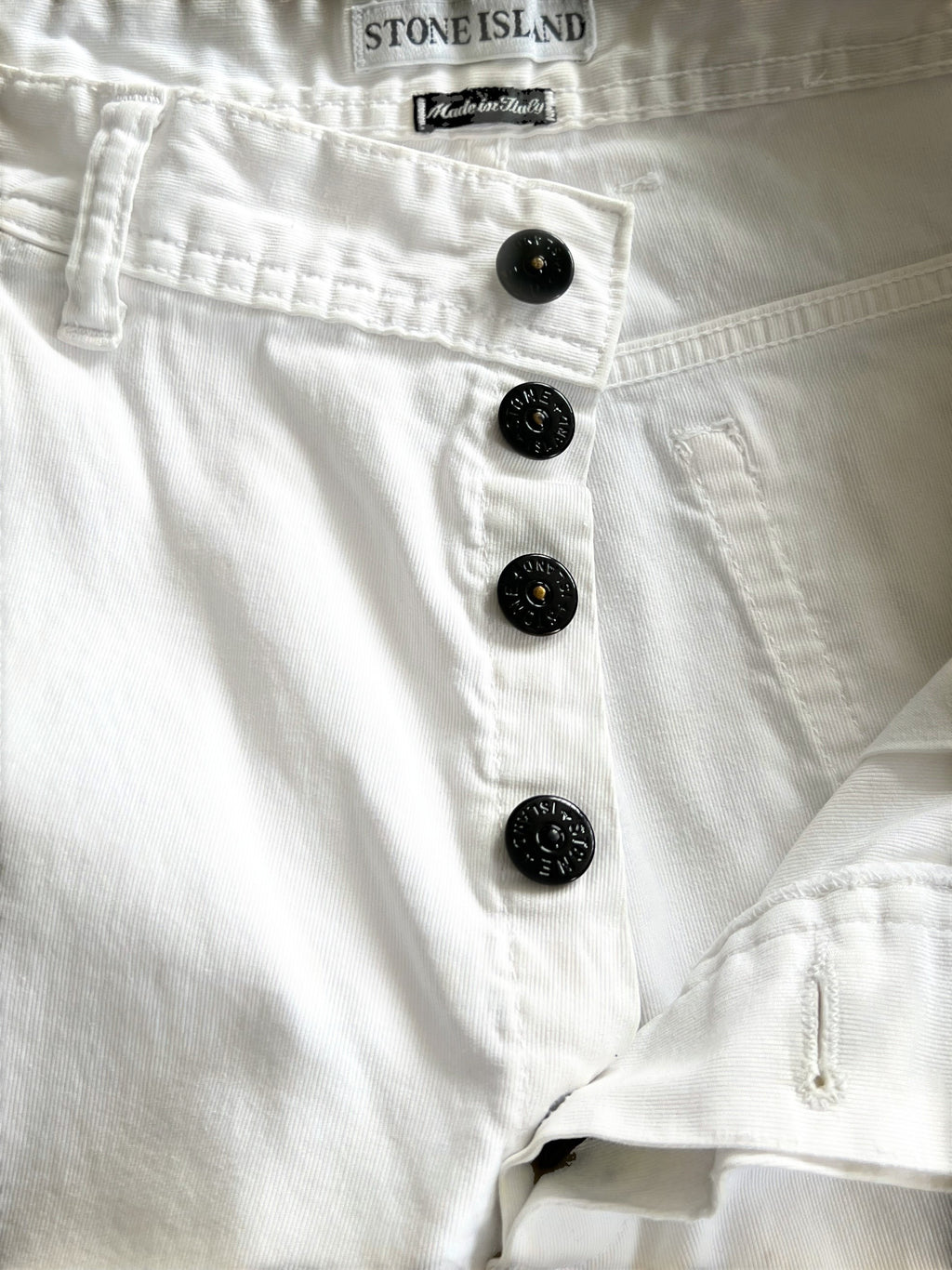 SS/96 Stone Island Heavy Cotton Shorts (W30)