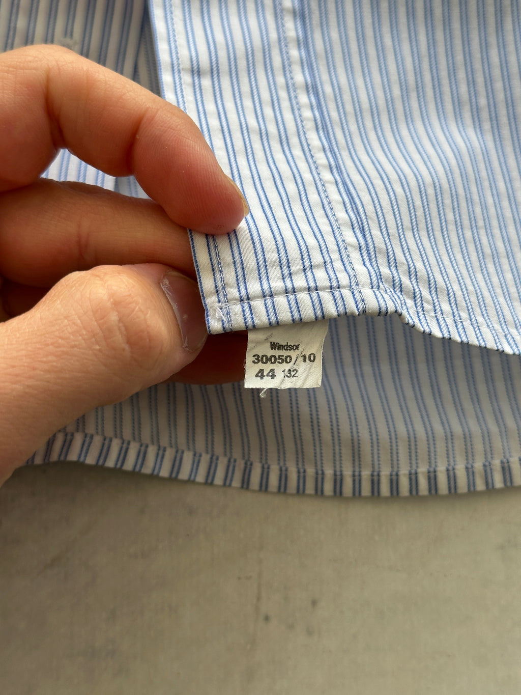 00's Burberry Vertical Stripe Long Sleeve Shirt (XL)