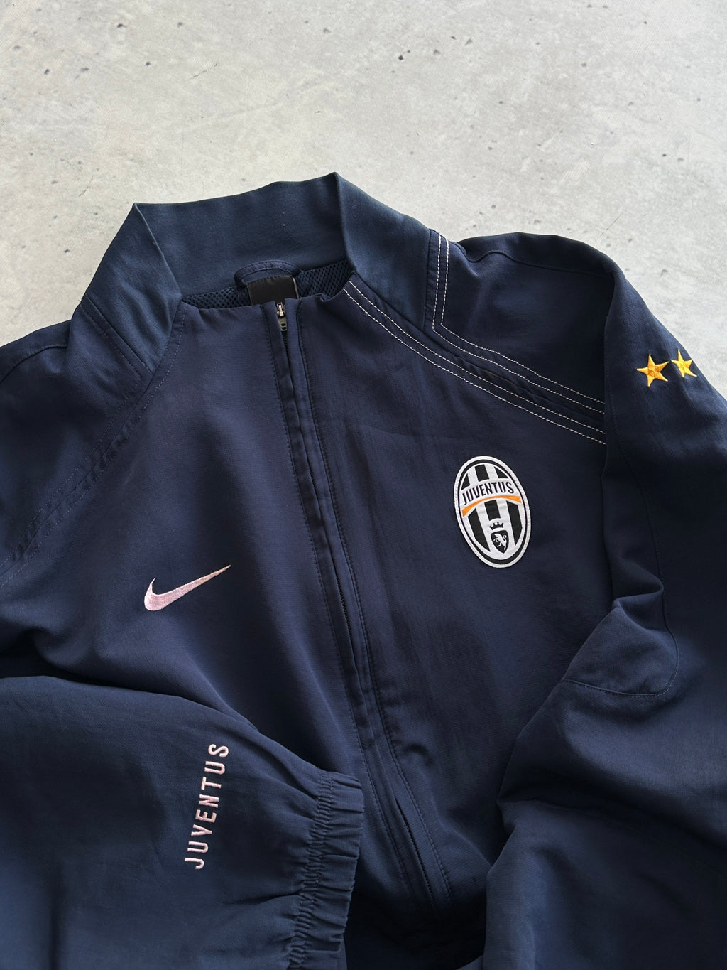 2004 Juventus Nike Zip Up Track Jacket (XXL)