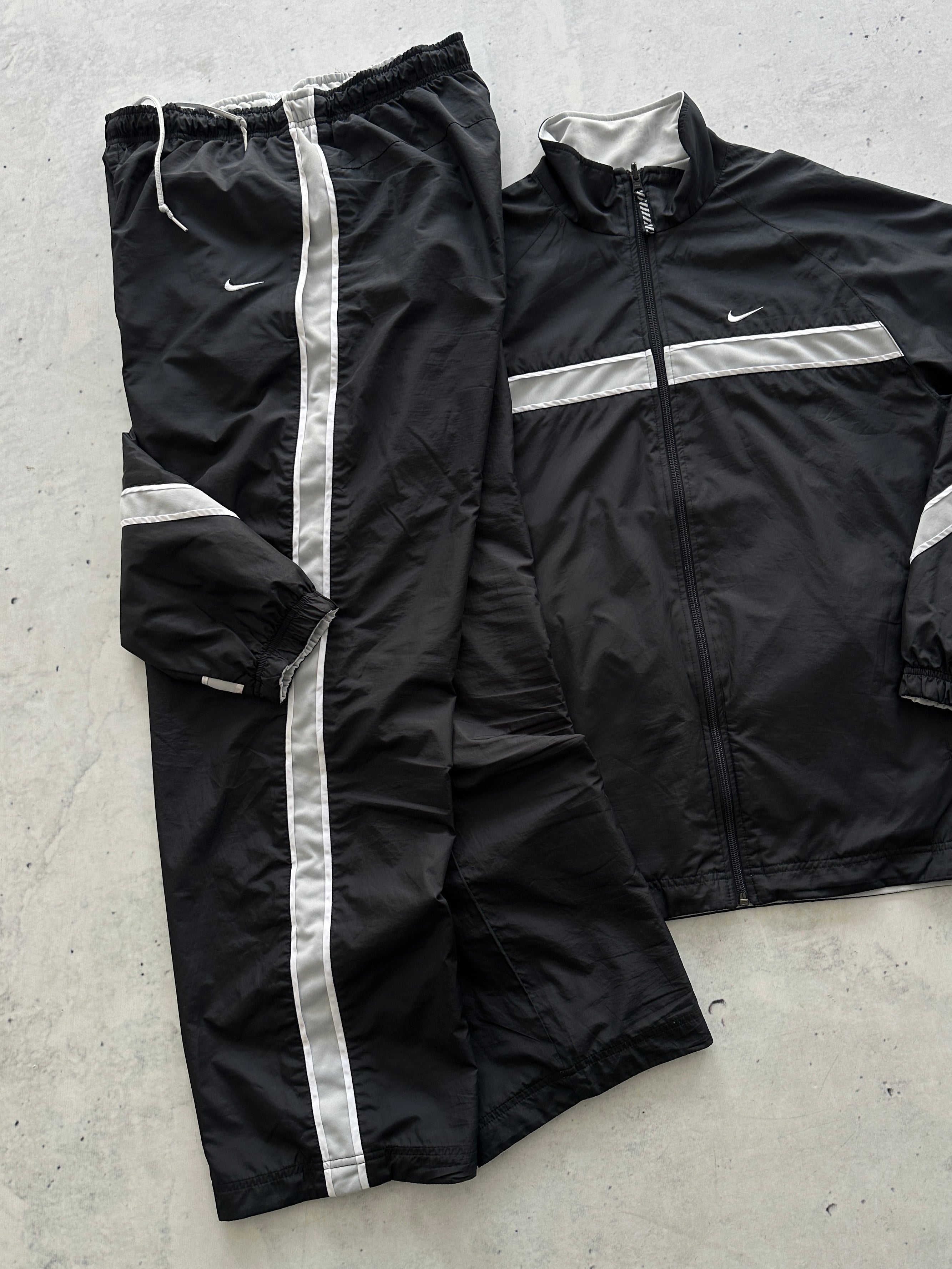 00's Nike Swoosh Reversible Full Tracksuit (M/L)
