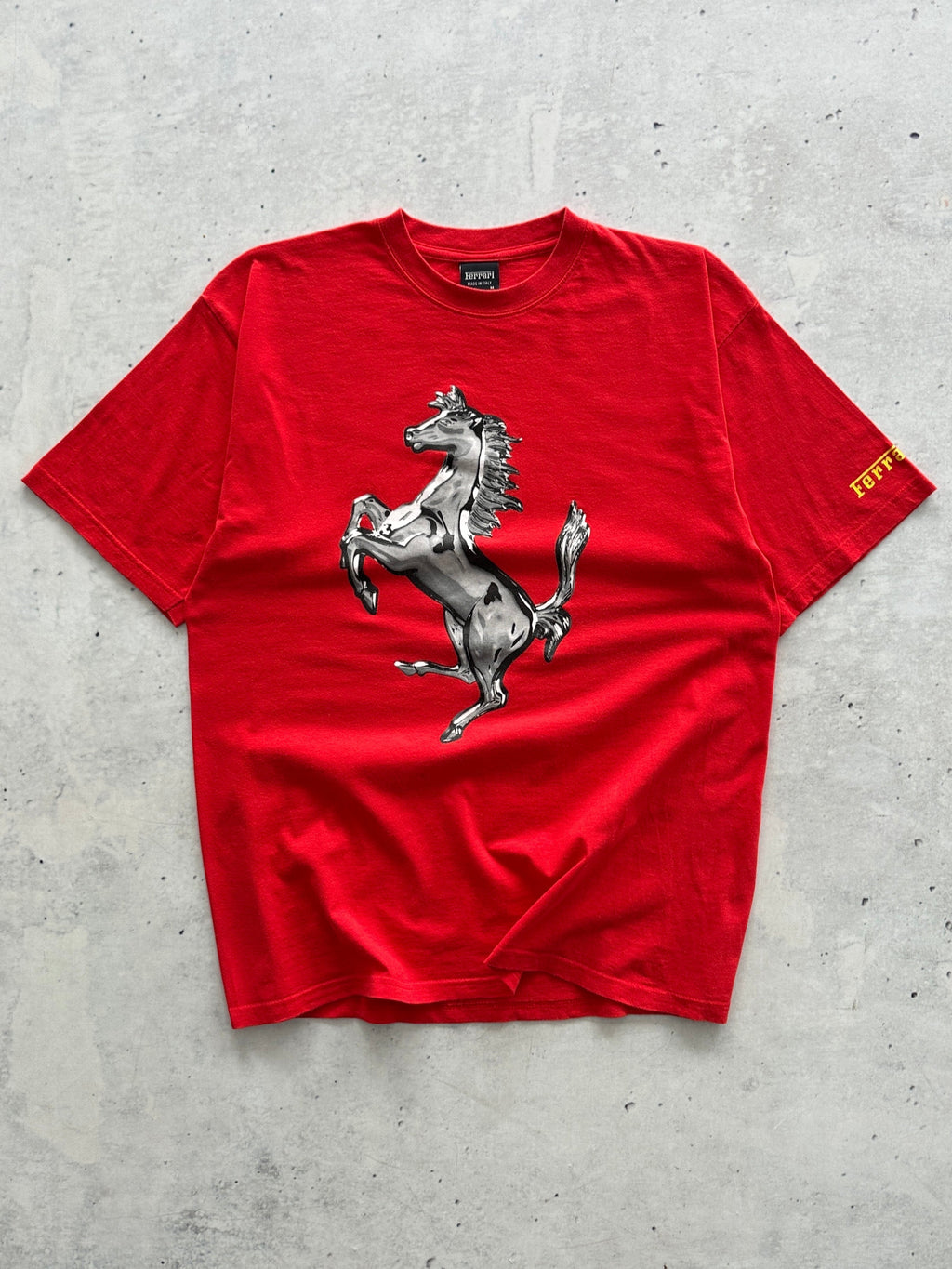 1999 Ferrari big logo racing T Shirt (L)