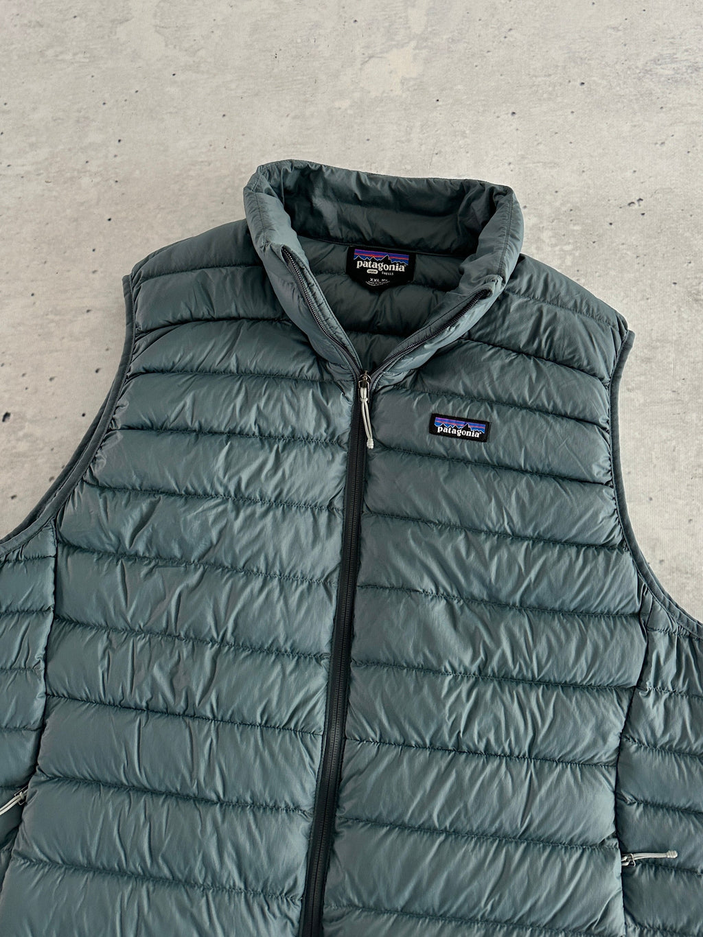 Patagonia Down Fill Zip Up Gilet (XXL)