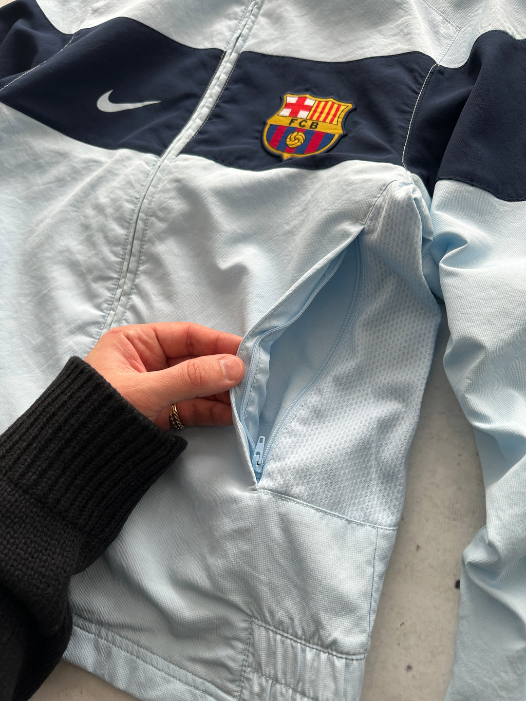 2009/10 FC Barcelona Nike Zip Up Track Jacket (S)