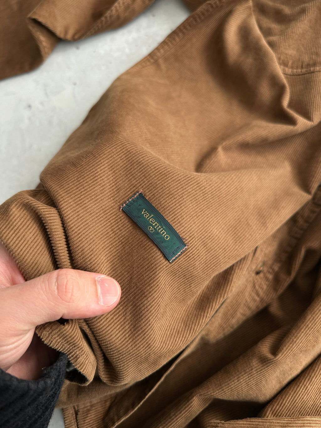 90's Valentino Jeans Corduroy Long Sleeve Shirt (L)