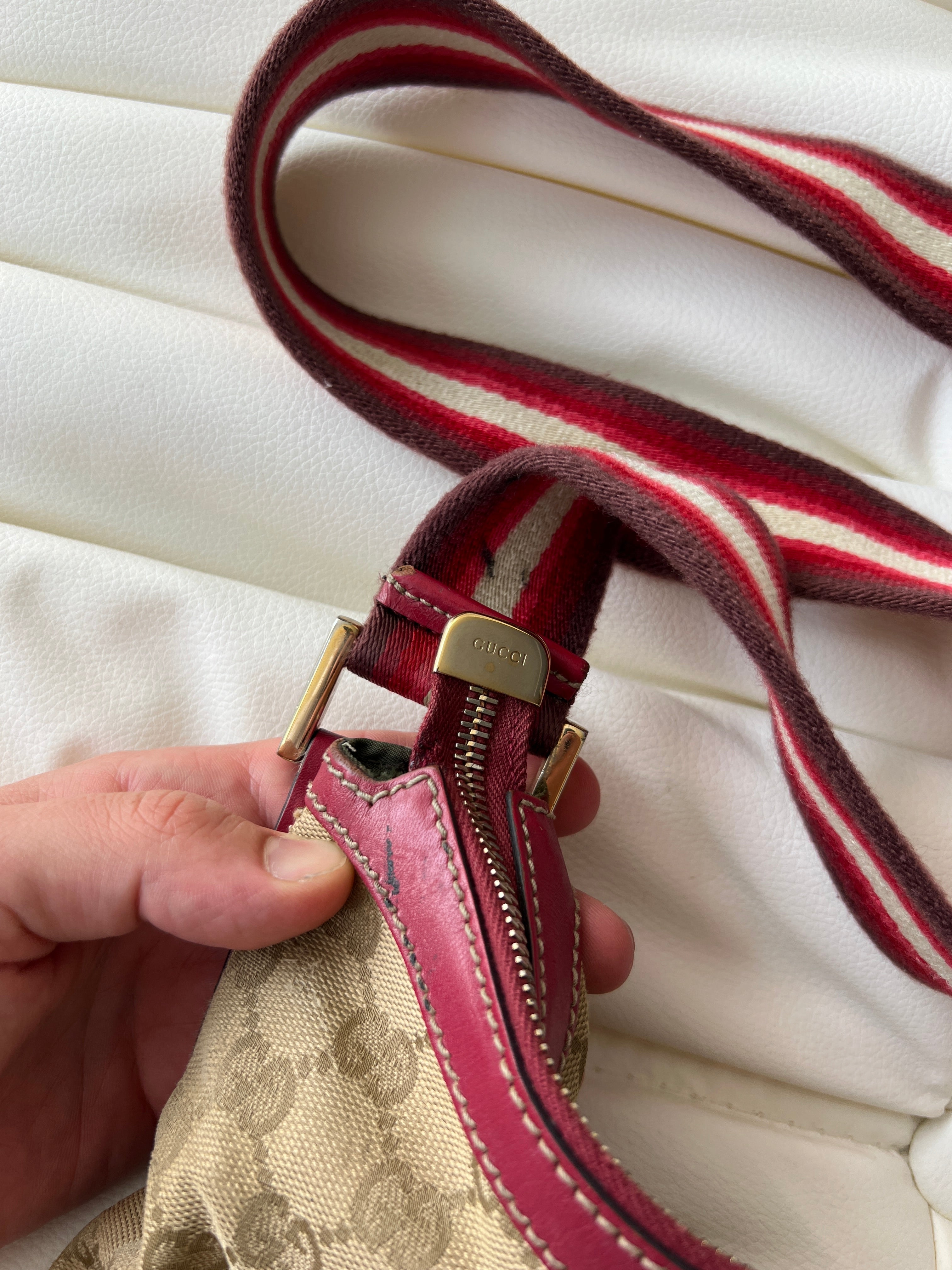 Vintage Gucci GG Canvas Sherry Shoulder / Crossbody Bag (One Size)