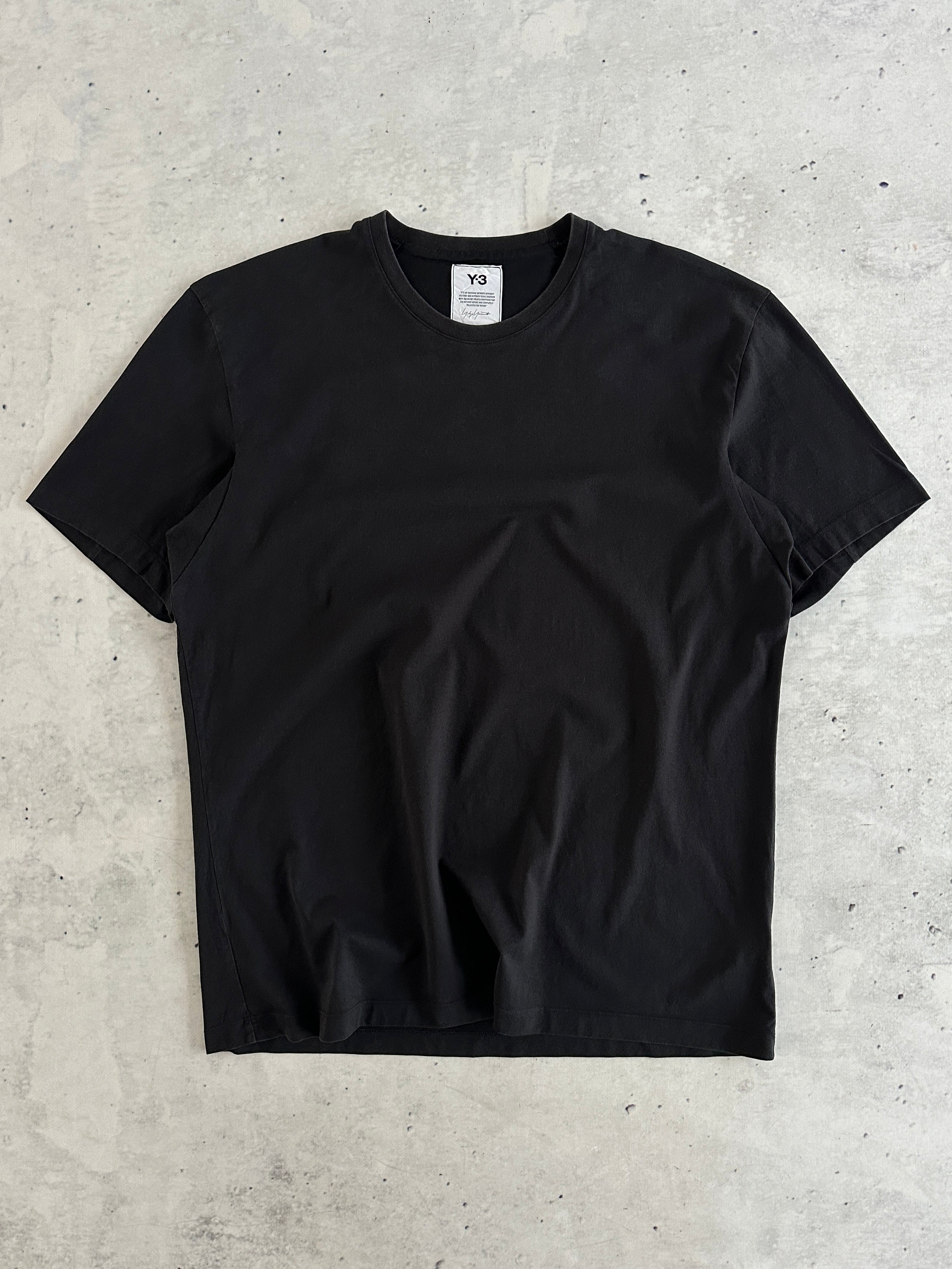Y-3 Yohji Yamamoto T Shirt (XL)
