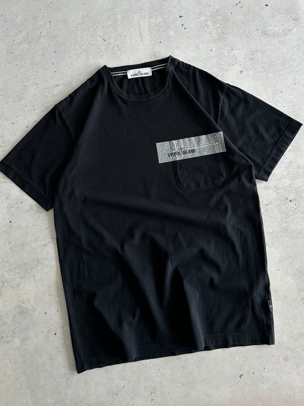 SS/18 Stone Island Spell Out Front Pocket T Shirt (M)