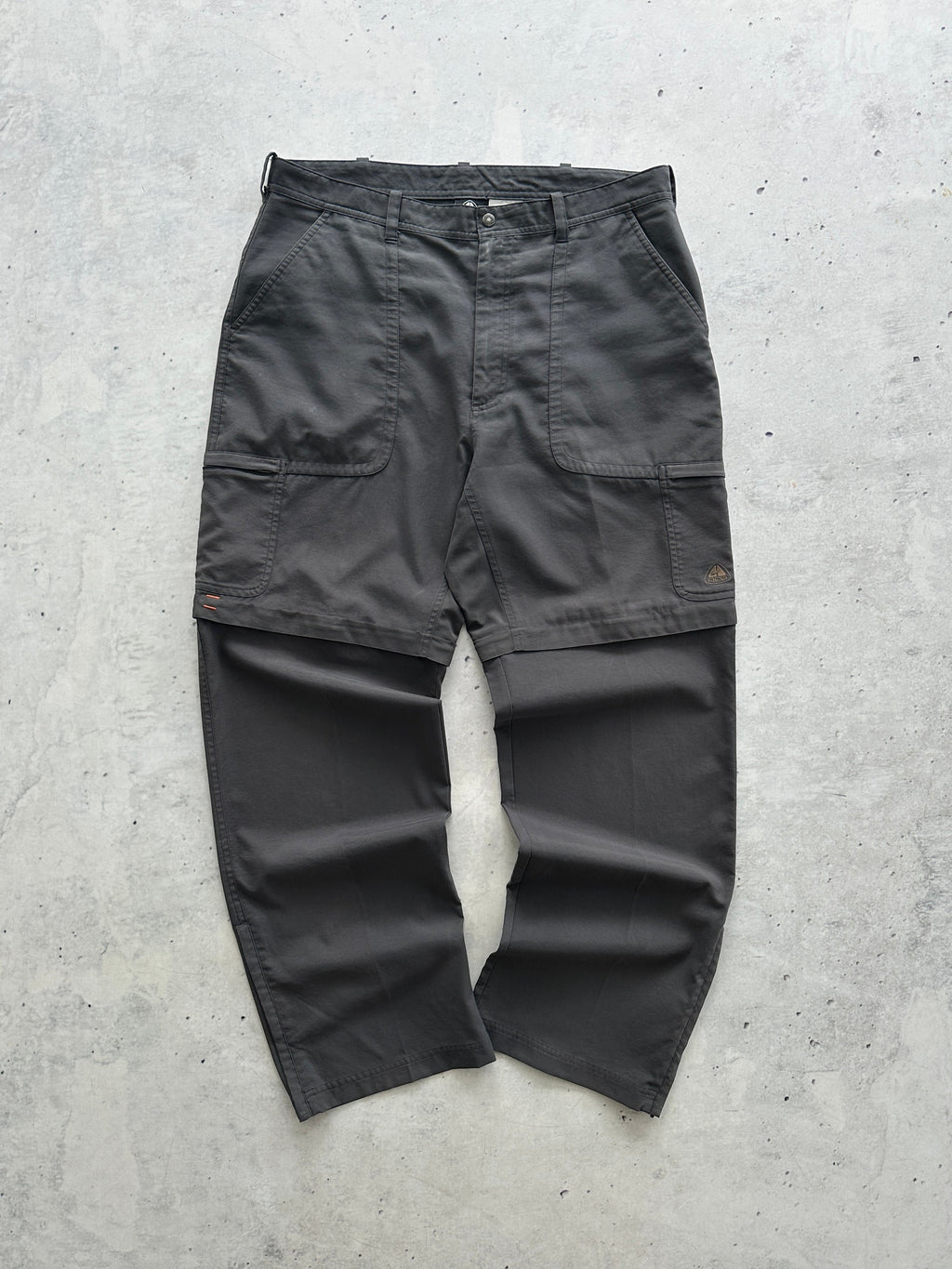 Nike ACG Baggy 2 in 1 Shorts / Pants (W36 x L32)
