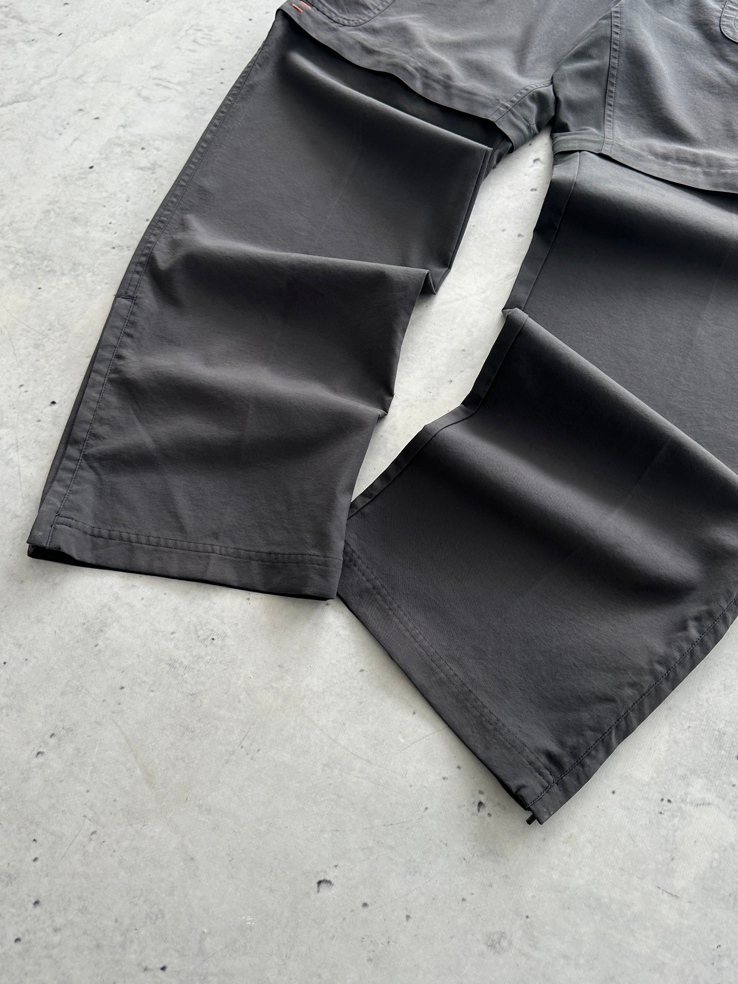 Nike ACG Baggy 2 in 1 Shorts / Pants (W36 x L32)
