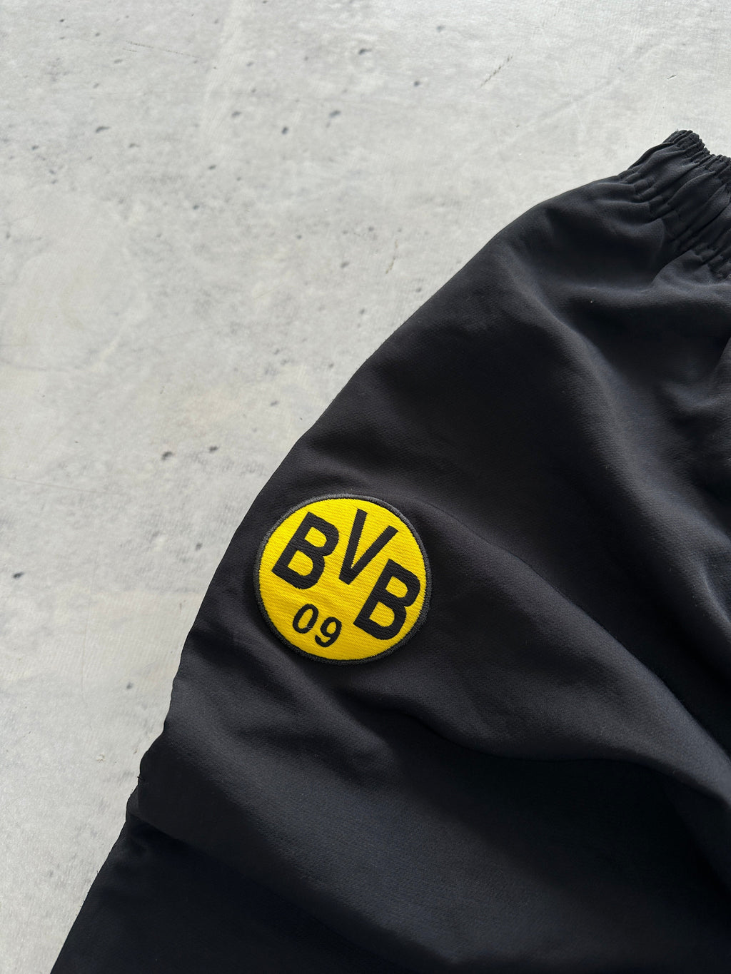 00's Nike Borussia Dortmund Total 90 Baggy Track Pants (XL)
