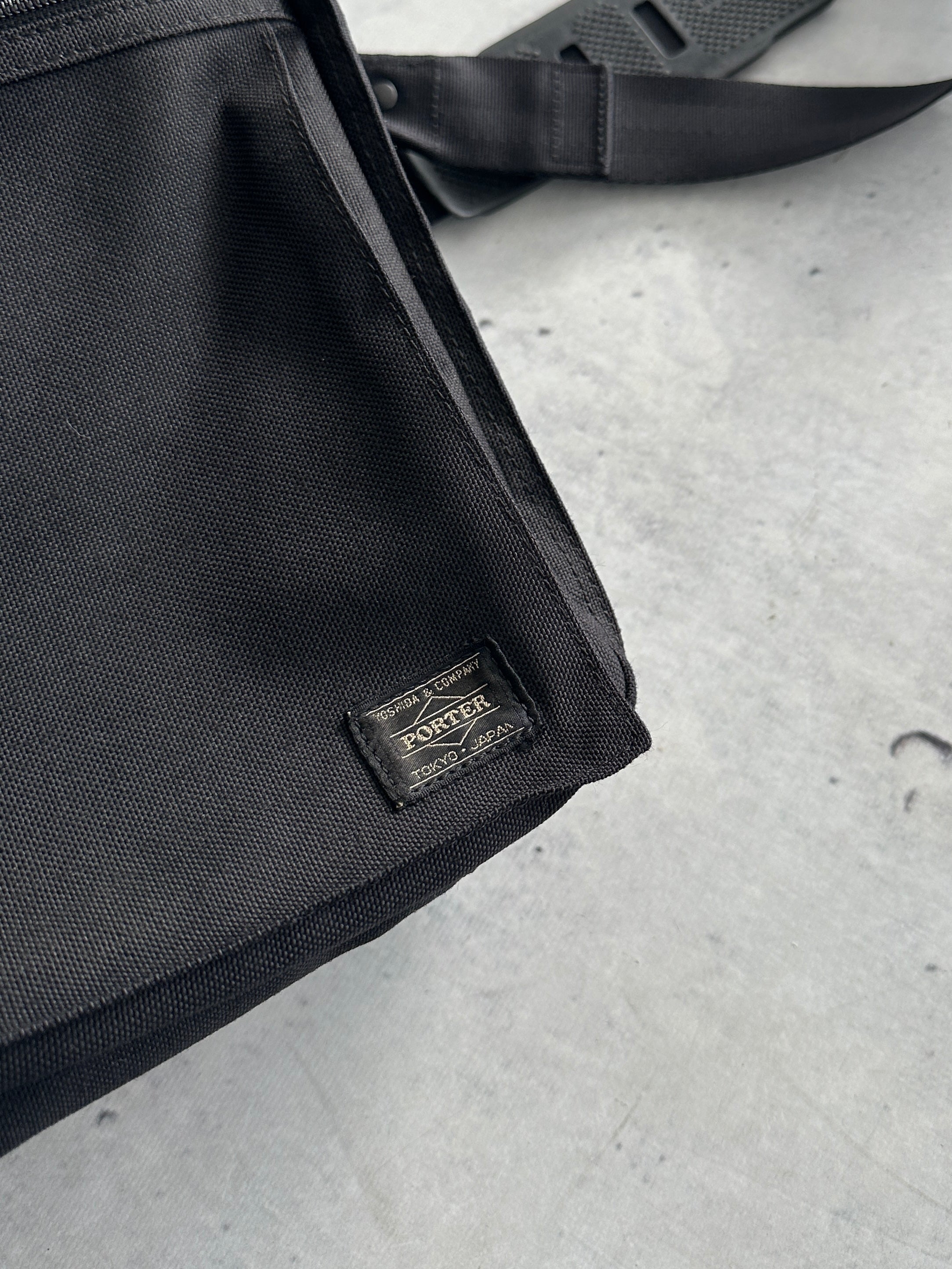 Porter Yoshida & Co. Crossbody / Laptop Bag (One Size)
