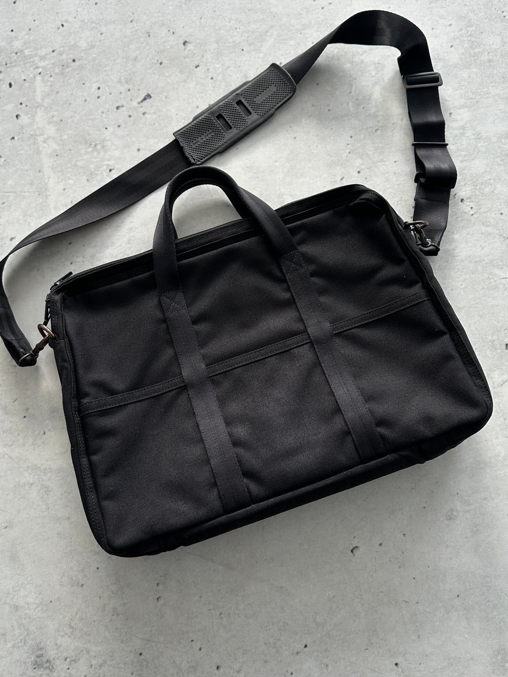 Porter Yoshida & Co. Crossbody / Laptop Bag (One Size)