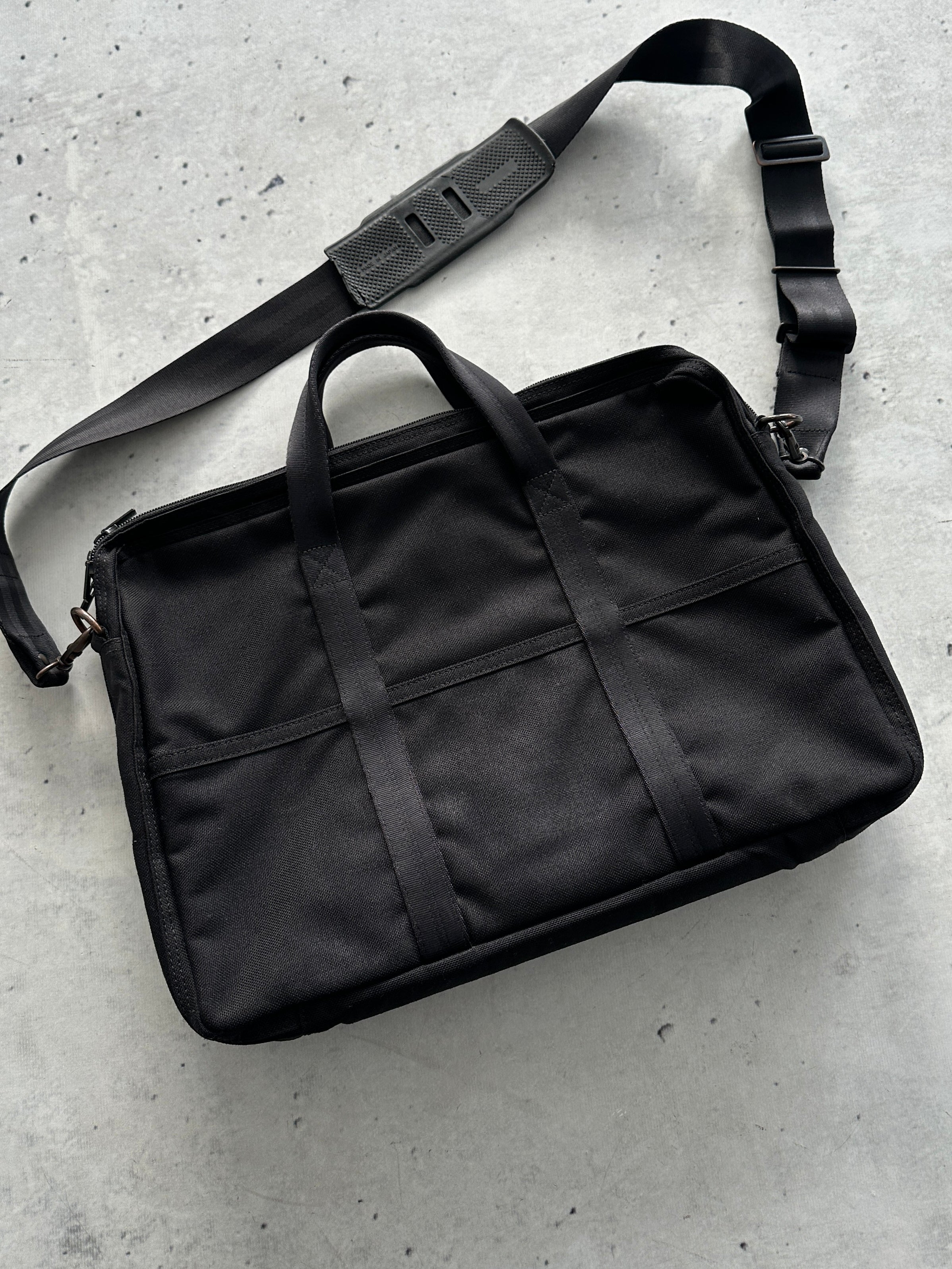 Porter Yoshida & Co. Crossbody / Laptop Bag (One Size)