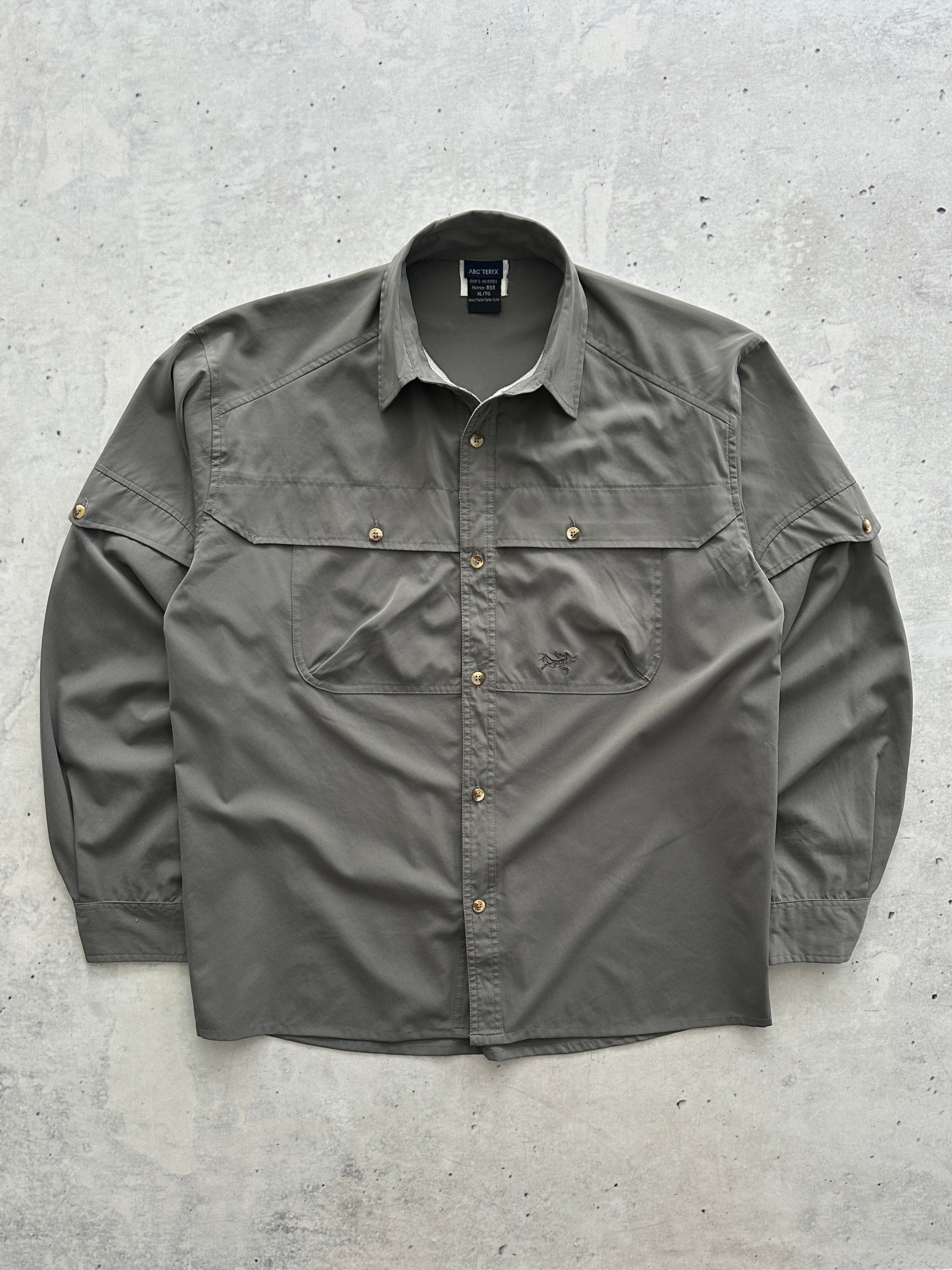 90's Arc'teryx embroidered logo Long Sleeve Shirt (XL)