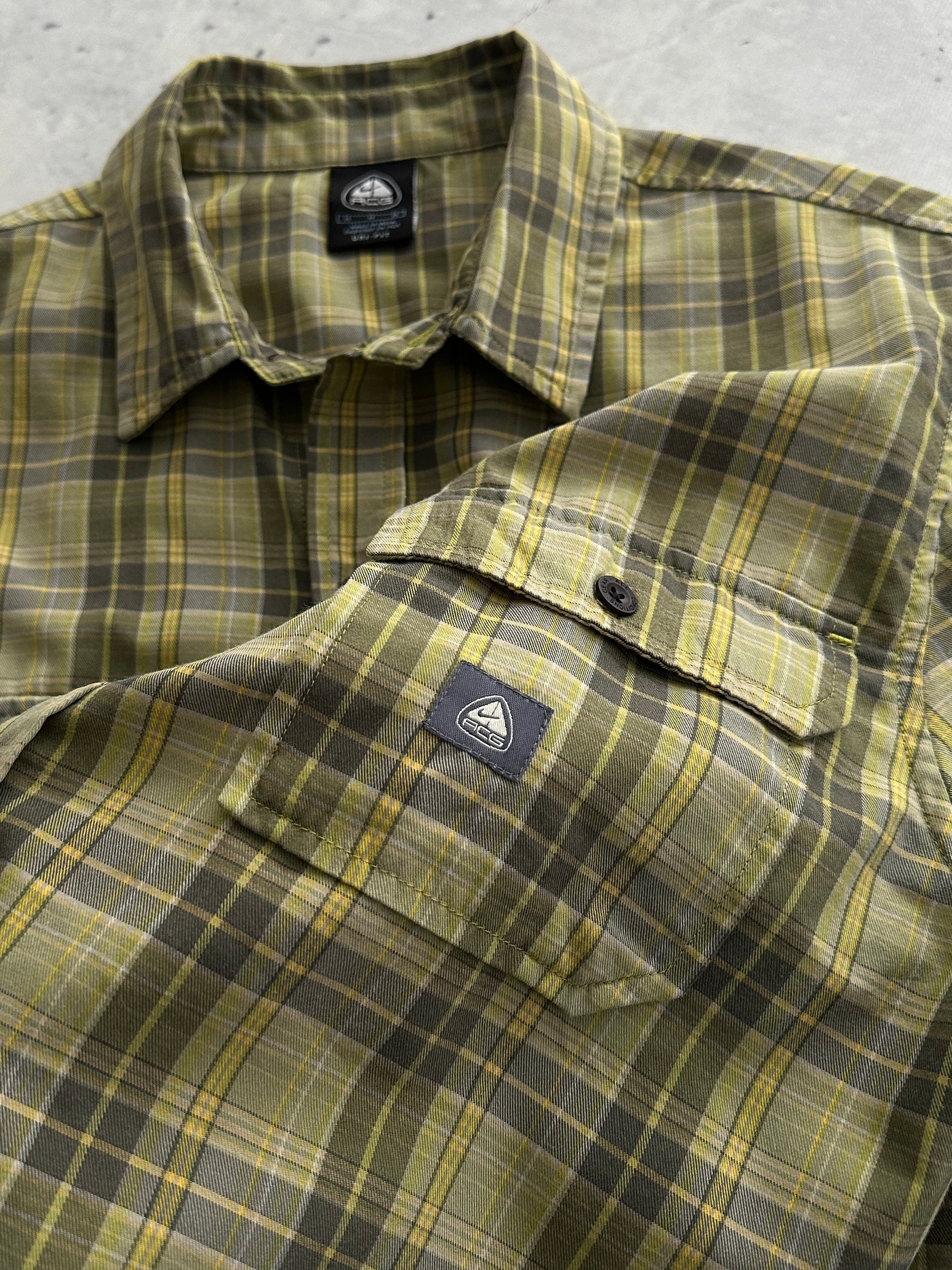 00's Nike ACG Checked Shirt (M)