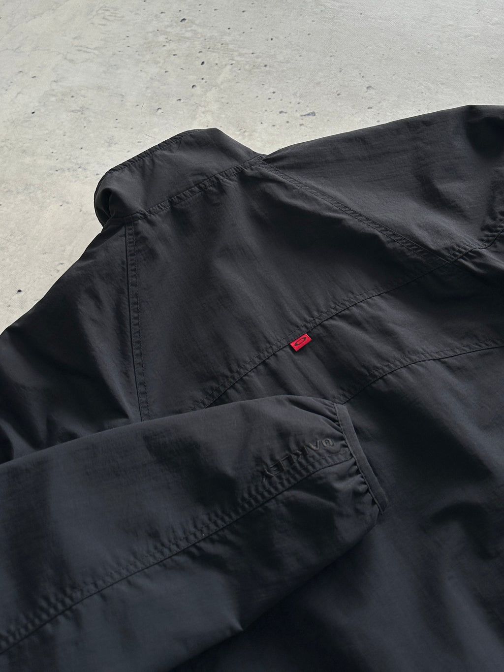 00's Oakley Embroidered Logo Zip Up fleece lined Jacket (XL)