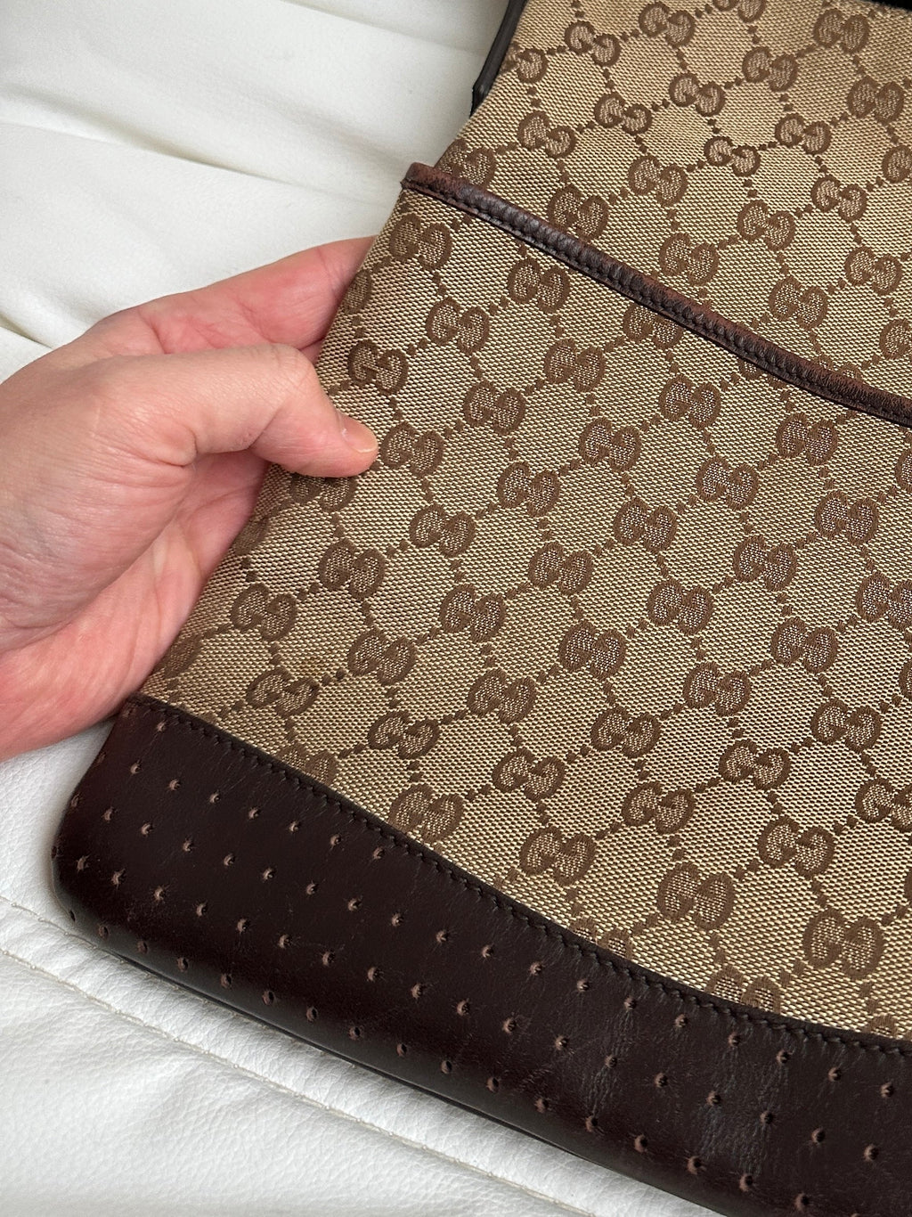 Vintage Gucci GG Canvas Shoulder / Crossbody Bag (One Size)