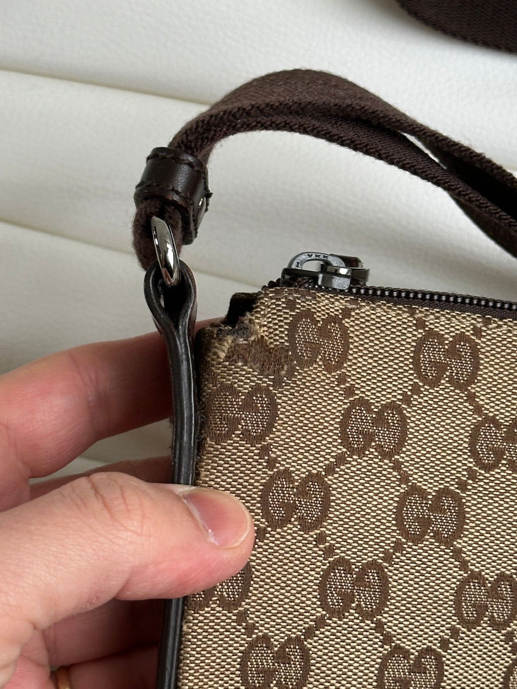 Vintage Gucci GG Canvas Shoulder / Crossbody Bag (One Size)