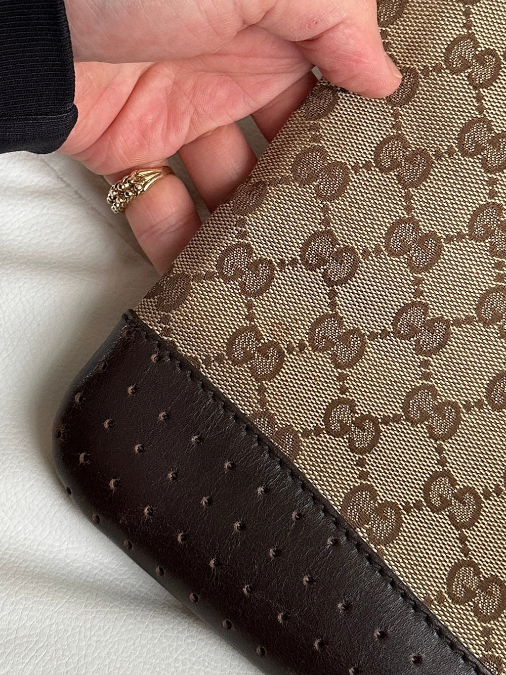 Vintage Gucci GG Canvas Shoulder / Crossbody Bag (One Size)