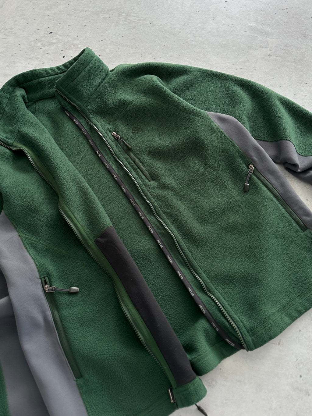 00's Nike ACG Therma-Fit Zip Up Fleece (Women's L)
