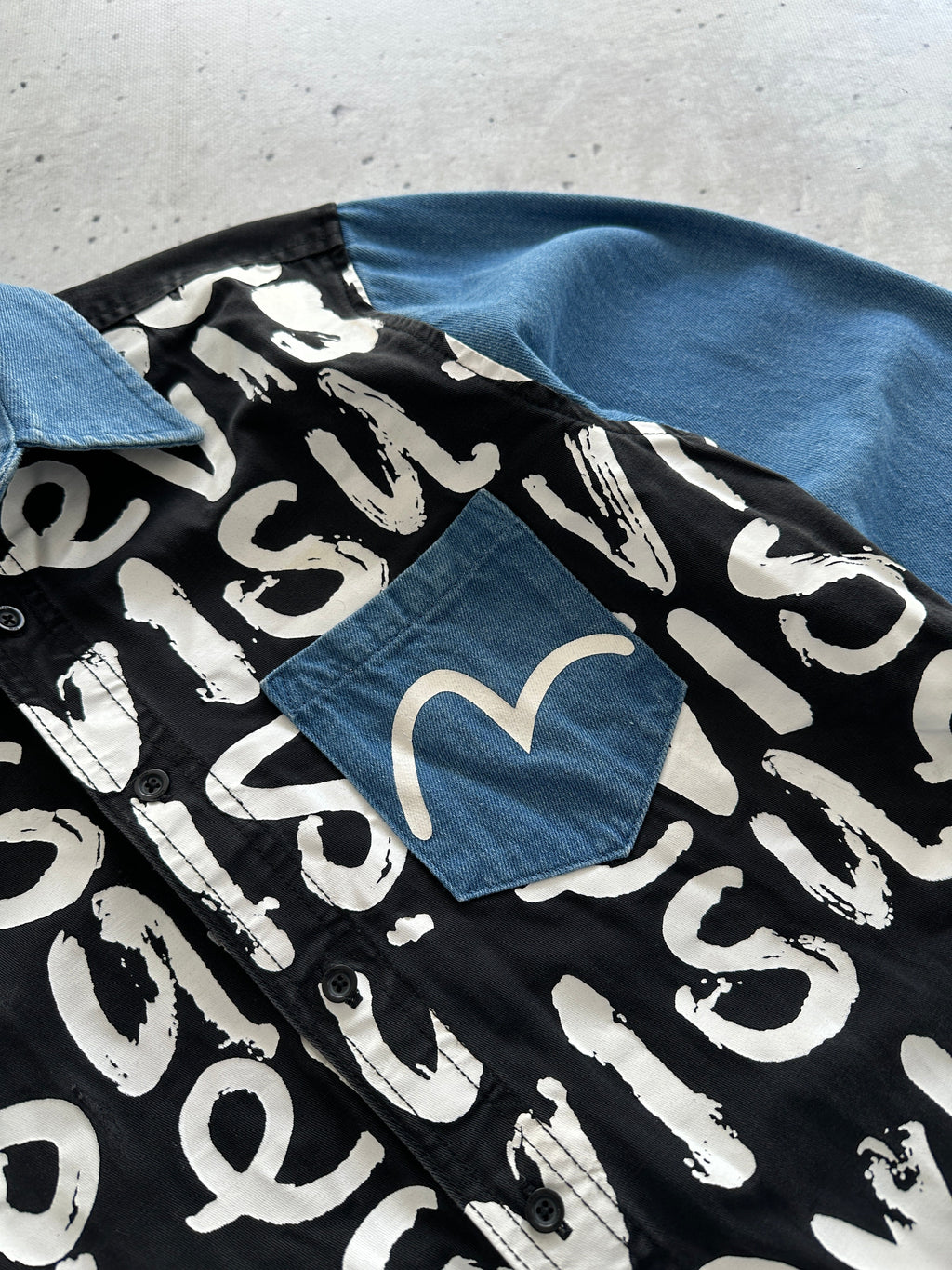 00's Evisu rare staff AOP Spell Out Denim Shirt (S)
