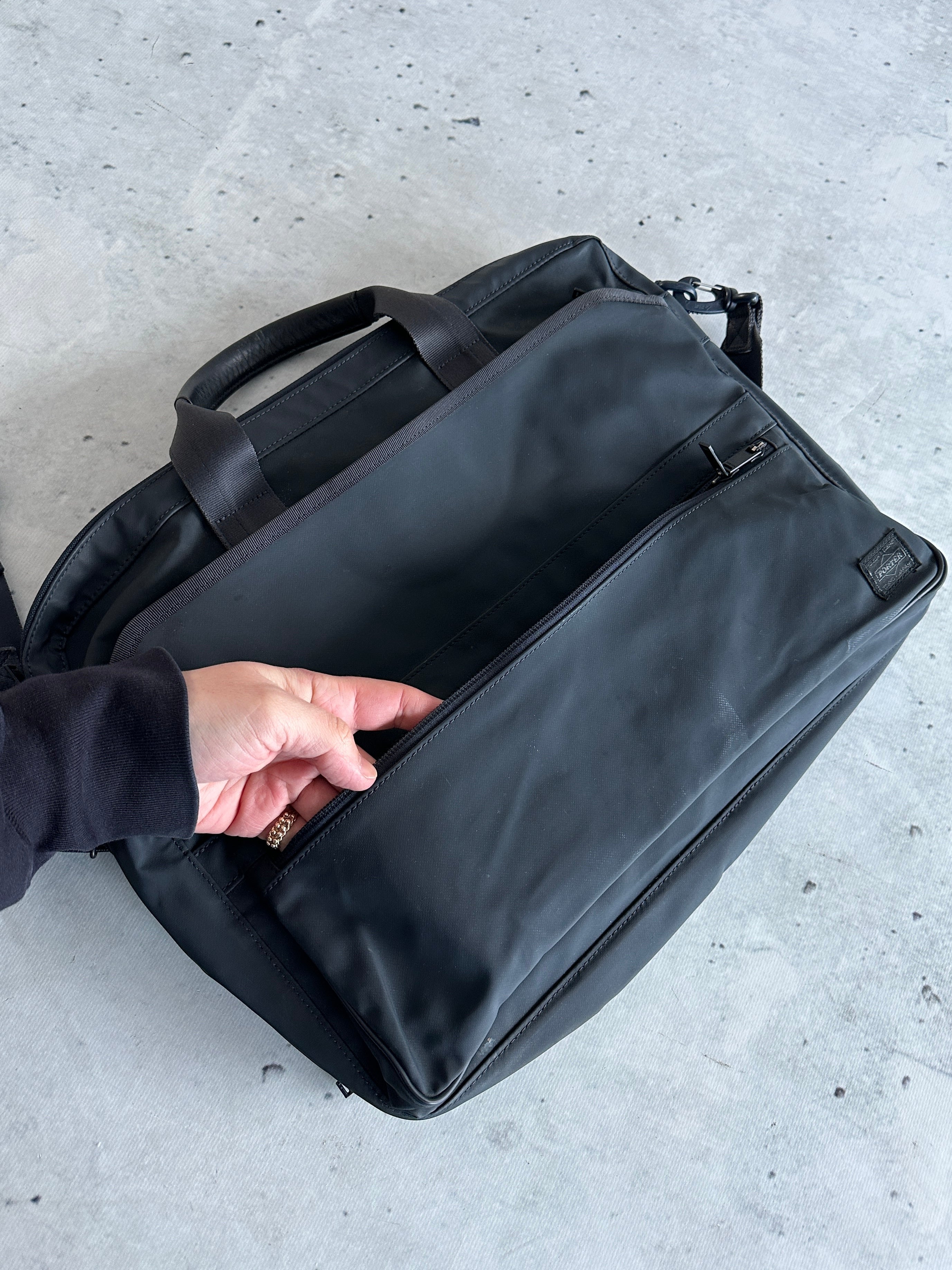 Porter Yoshida & Co. 2 Way Briefcase / Shoulder Bag (One Size)