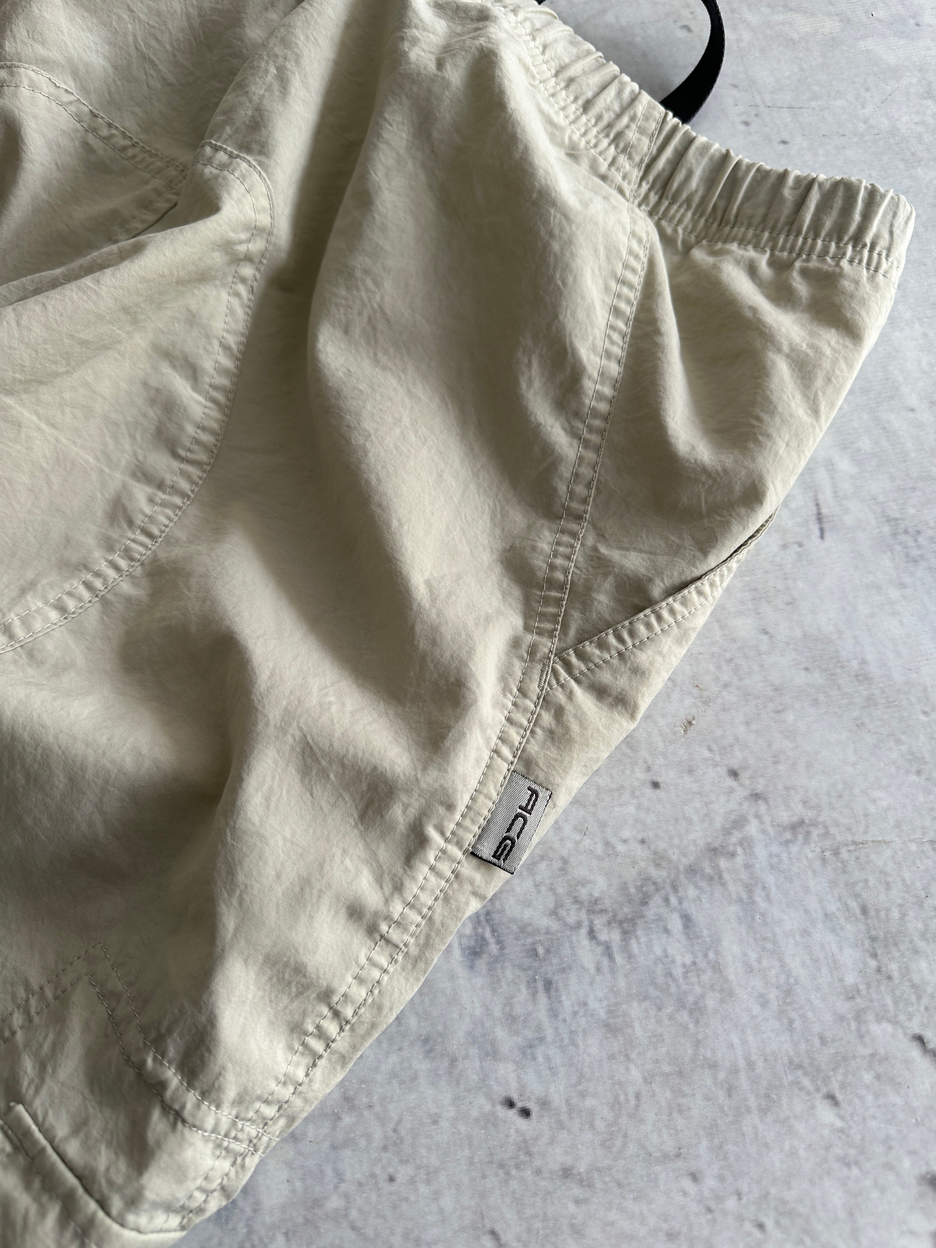 00's Nike ACG Baggy Fit Utility Pants (XL)