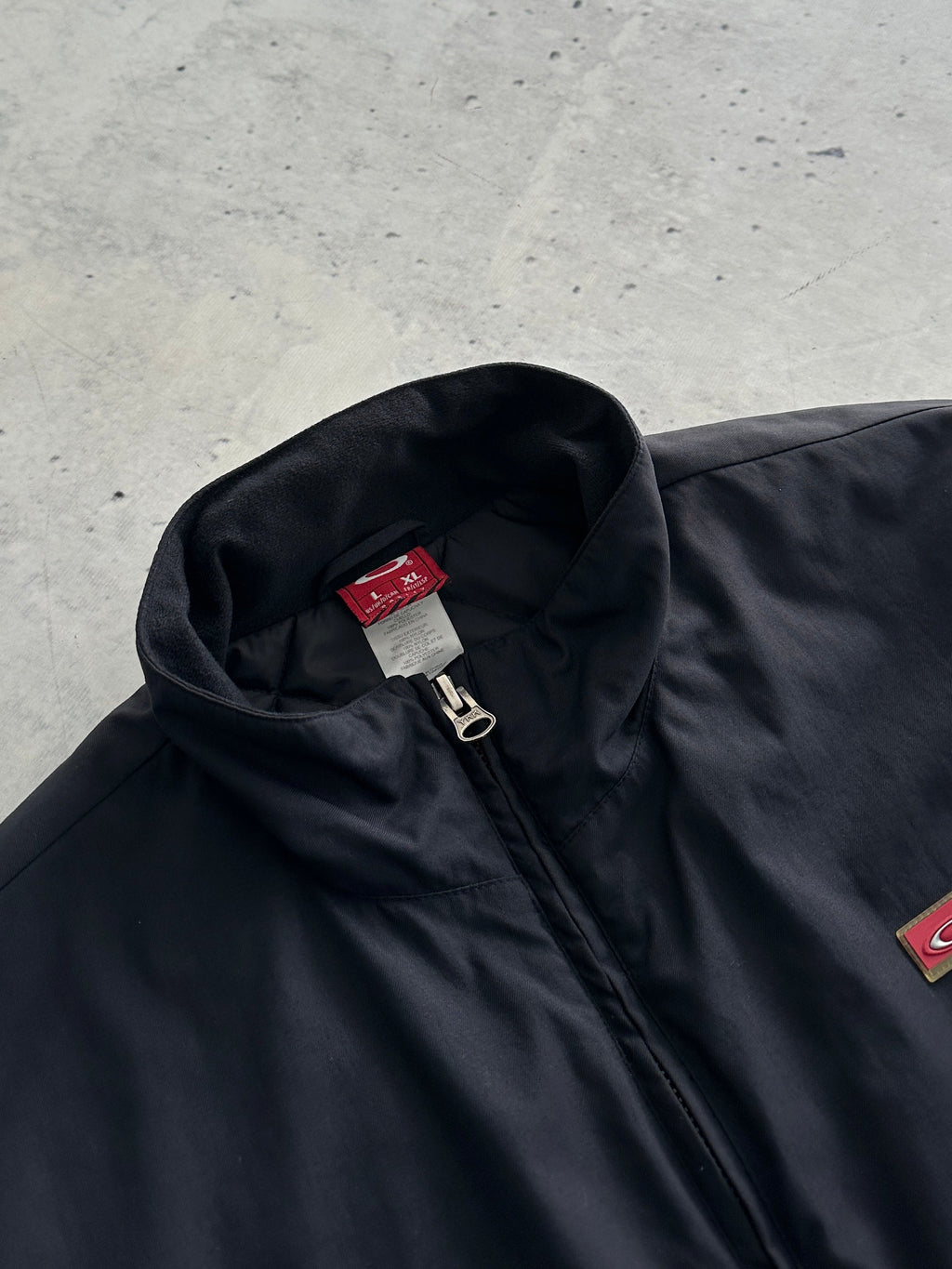 90's Oakley Zip Up Padded Jacket (L)