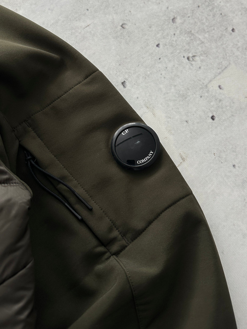 CP Company Shell Padded Zip Up Jacket (M)