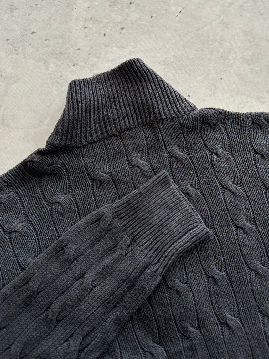 Ralph Lauren Cable Knit 1/4 Zip Jumper (M)